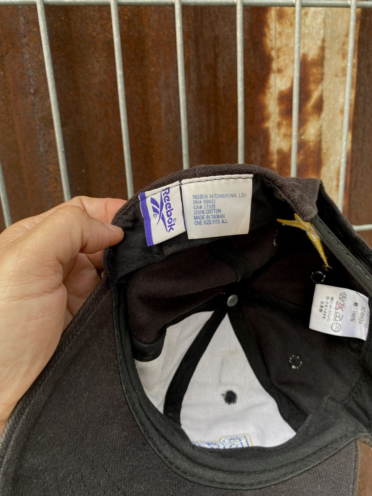 Reebok Reebok – vintage 90s Size ONE SIZE - 4 Thumbnail