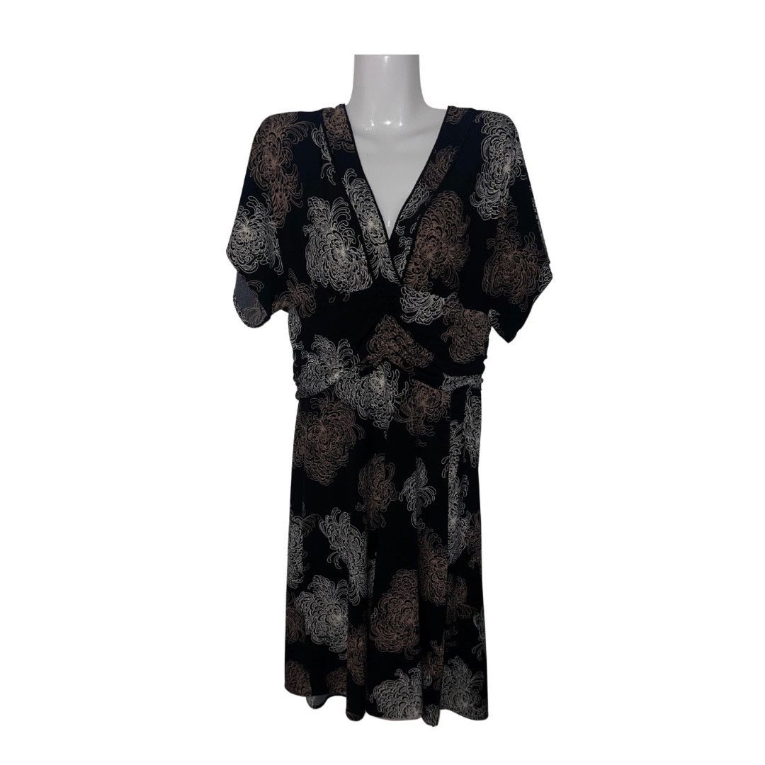 Bcbgmaxazria Floral Wrap dress V-neck Empire Waist Brunch Bridal Spring Size M / US 6-8 / IT 42-44 - 1 Thumbnail
