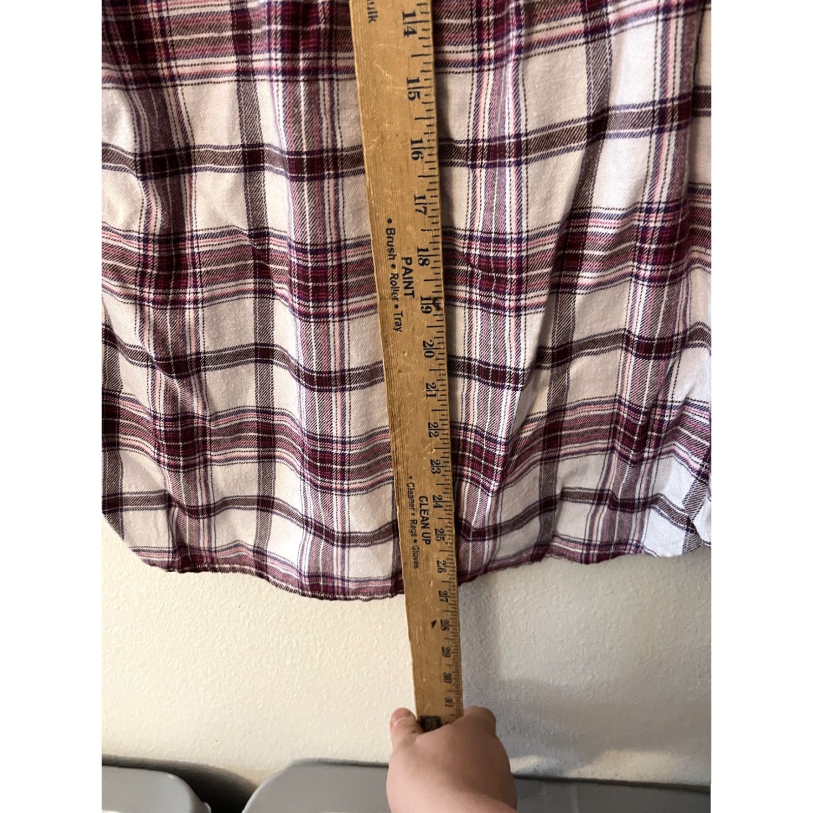 Ugg Ugg Womens Raven Flannel Sleepwear Top Size L Red — Sleepwear Top, Women, L, Red, Flannel, Ugg Size ONE SIZE - 4 Thumbnail