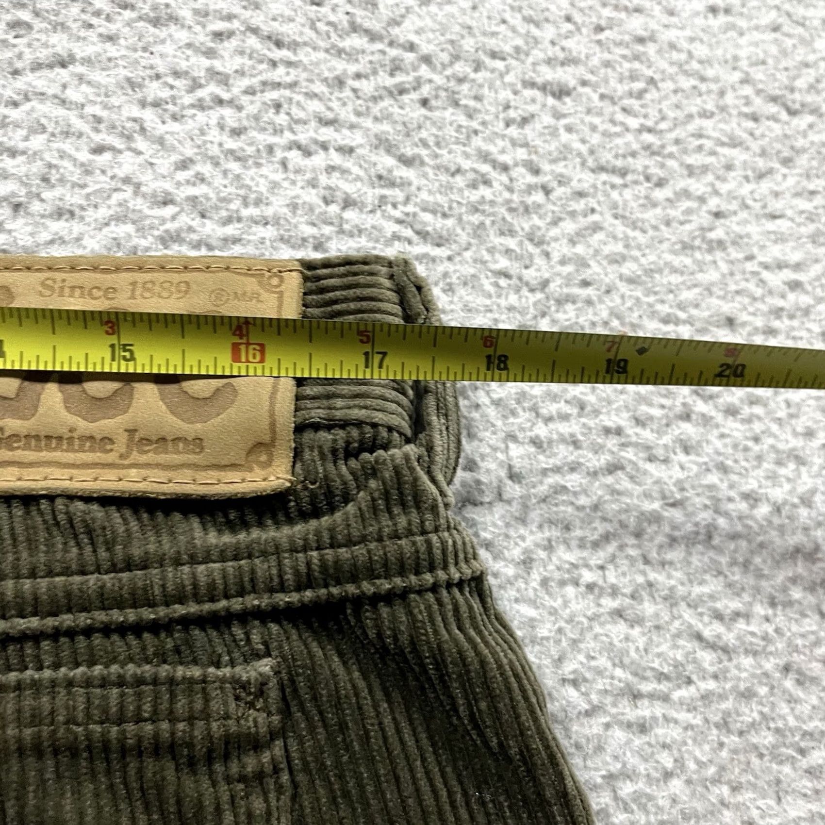 Lee Lee Corduroy Pants Mens 35x29 Olive Vintage Preppy Casual 5-Pocket Chino Straight Regular USA 80s 90s Mens Clothing Size US 35 - 5 Thumbnail