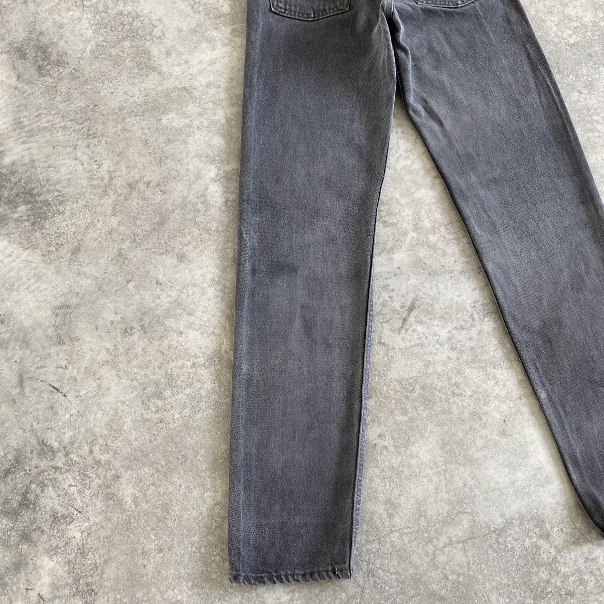Levi's Size 30x33 Vintage Late 80’s Levis 505 Faded Ash Grey Jeans Size US 30 / EU 46 - 17 Thumbnail