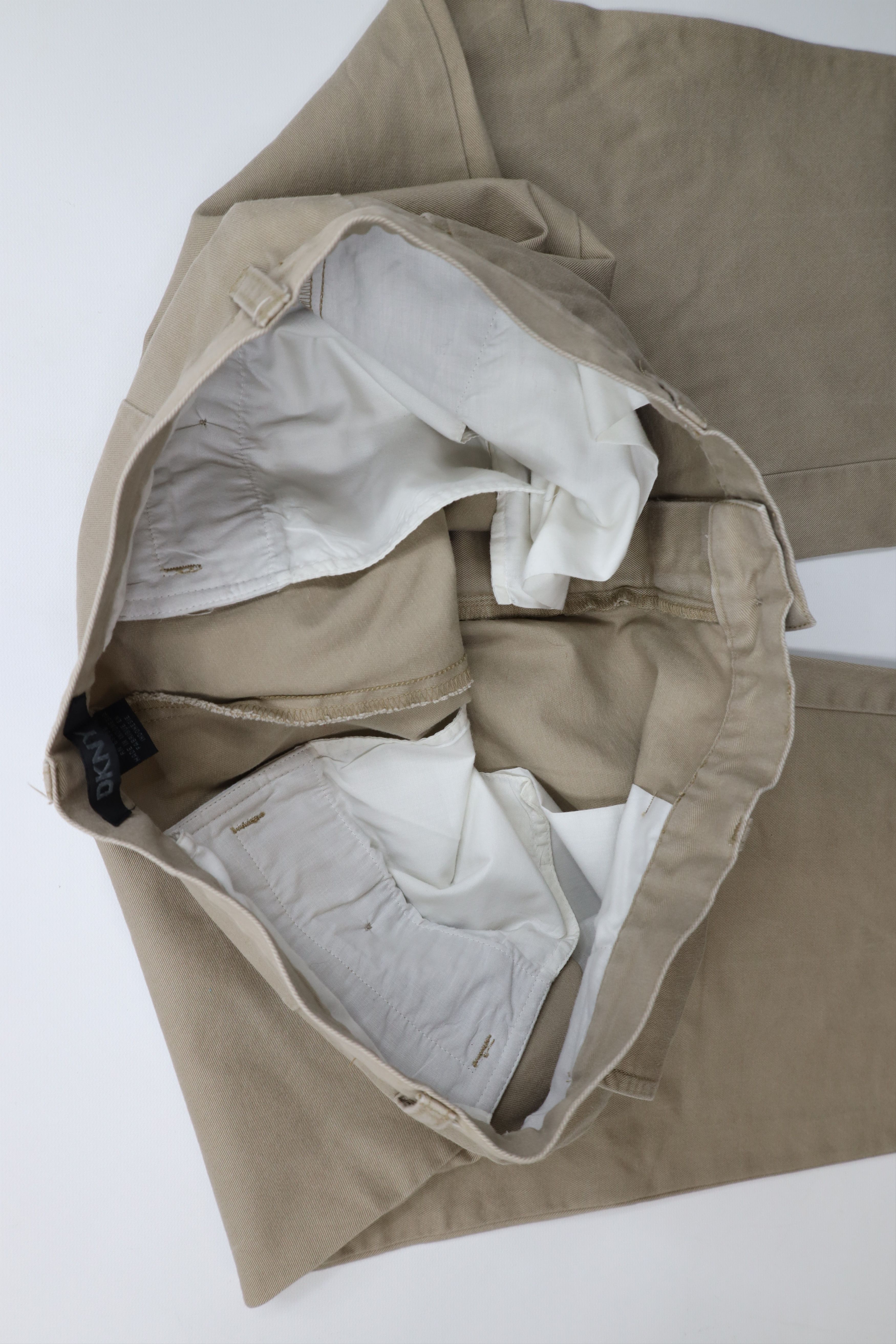 DKNY × Vintage Vintage 90s DKNY Fit Straight Leg Chino Pants Beige Cotton Size US 34 / EU 50 - 8 Thumbnail