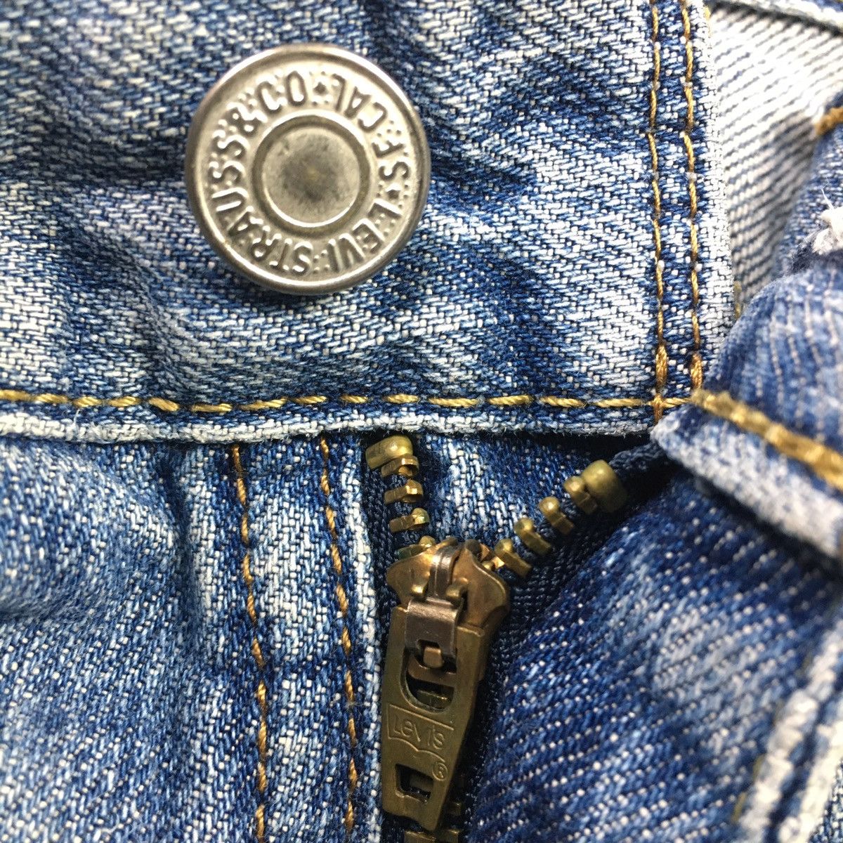 Levi's × Vintage Levis 569 Loose Straight Distress Insane Dirty Jeans Size US 36 / EU 52 - 7 Thumbnail