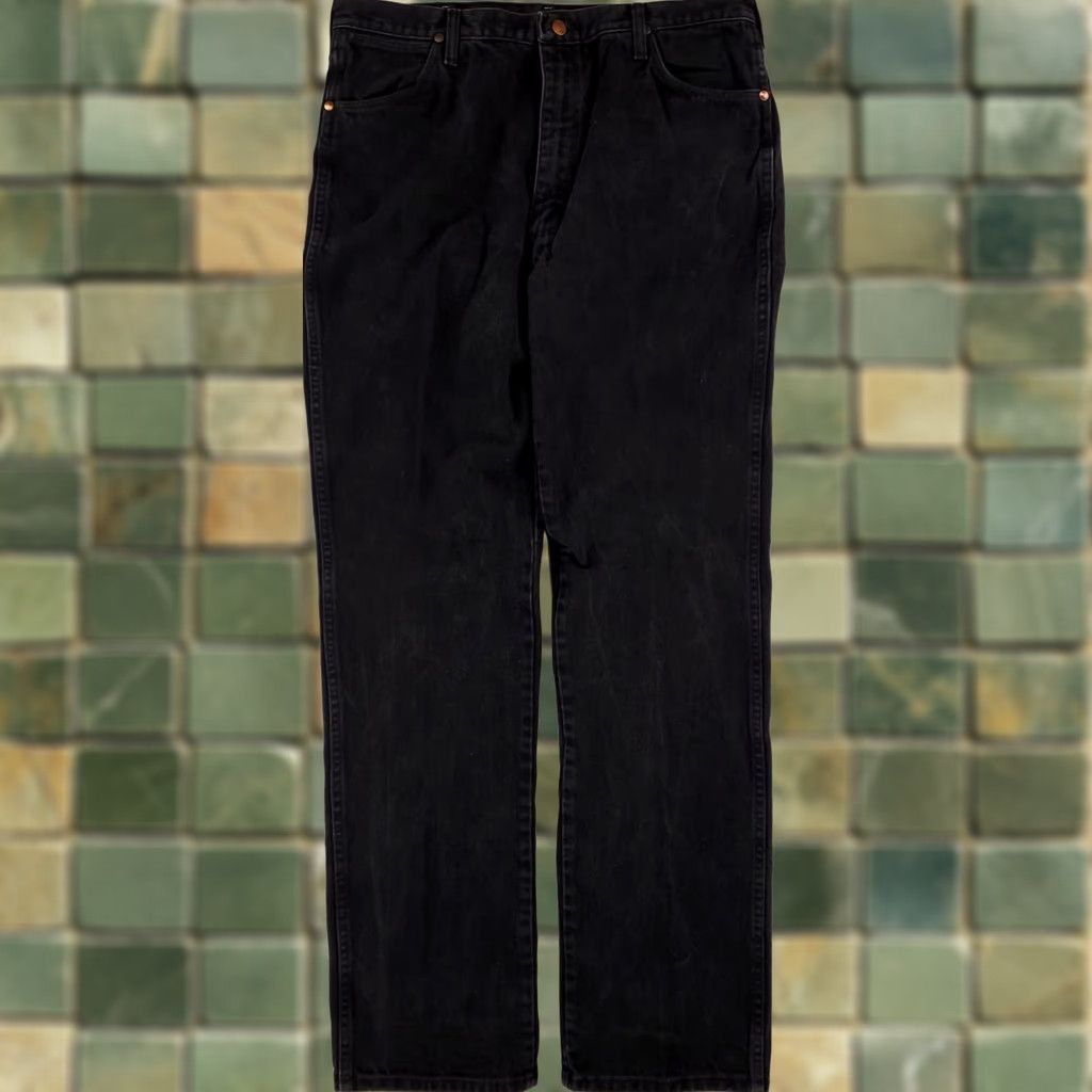 Wrangler VINTAGE Wrangler Jeans Western Wear Mens 38x36 36x34 Inseam 34 Black 90s Straight Jeans Mens Size US 36 / EU 52 - 1 Thumbnail