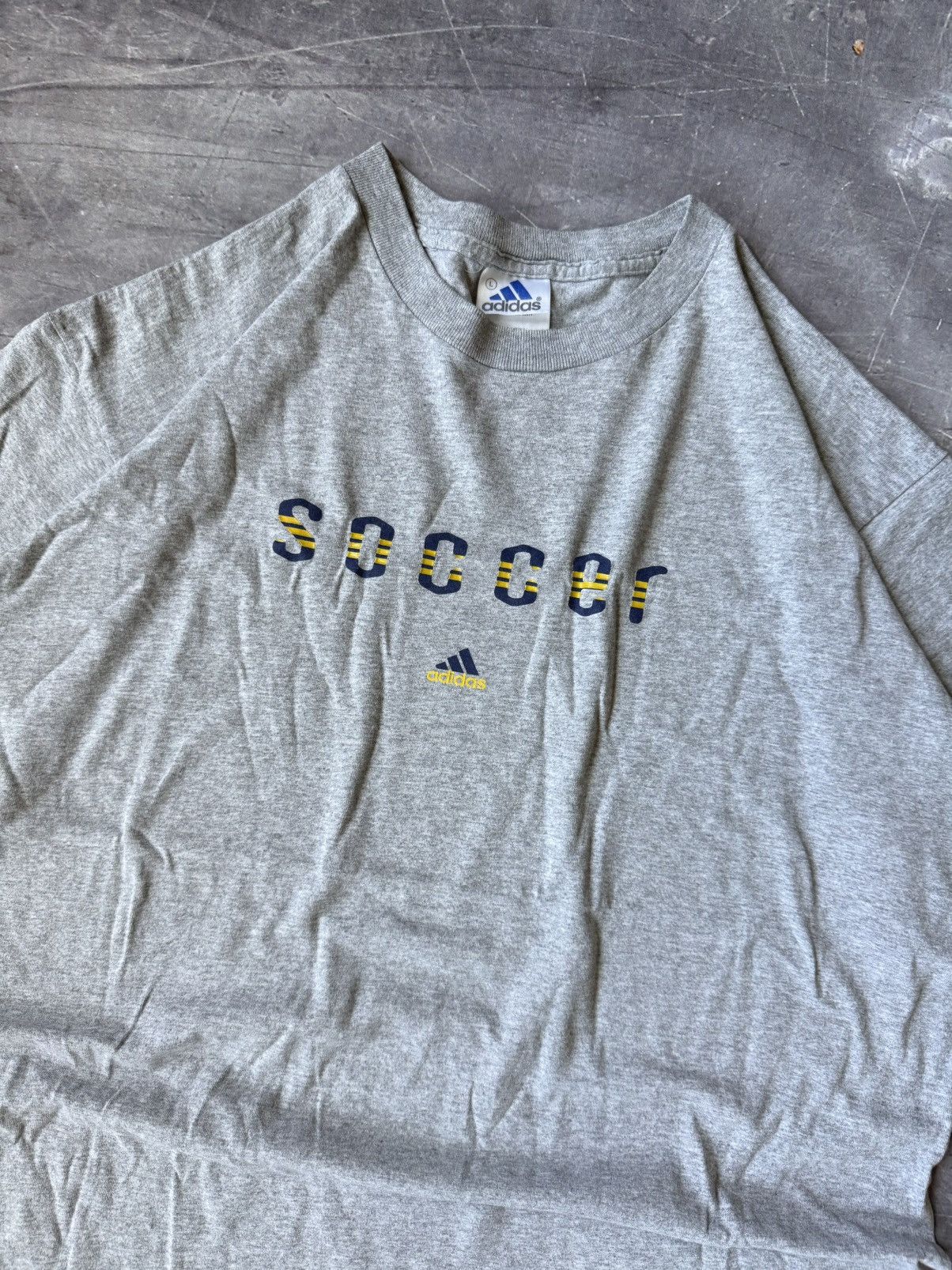 Adidas Vintage Y2K Adidas Soccer T-Shirt (L) Size US L / EU 52-54 / 3 - 2 Thumbnail