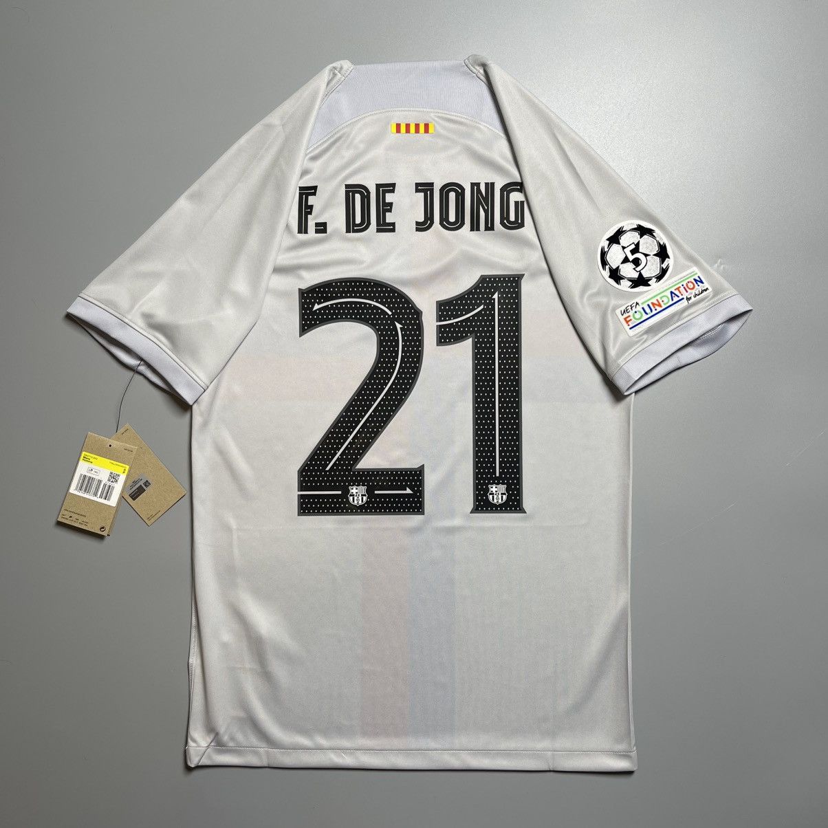 Nike × Vintage BARCELONA NIKE 2022/2023 FOOTBALL THIRD JERSEY #21 DE JONG Size US S / EU 44-46 / 1 - 1 Thumbnail