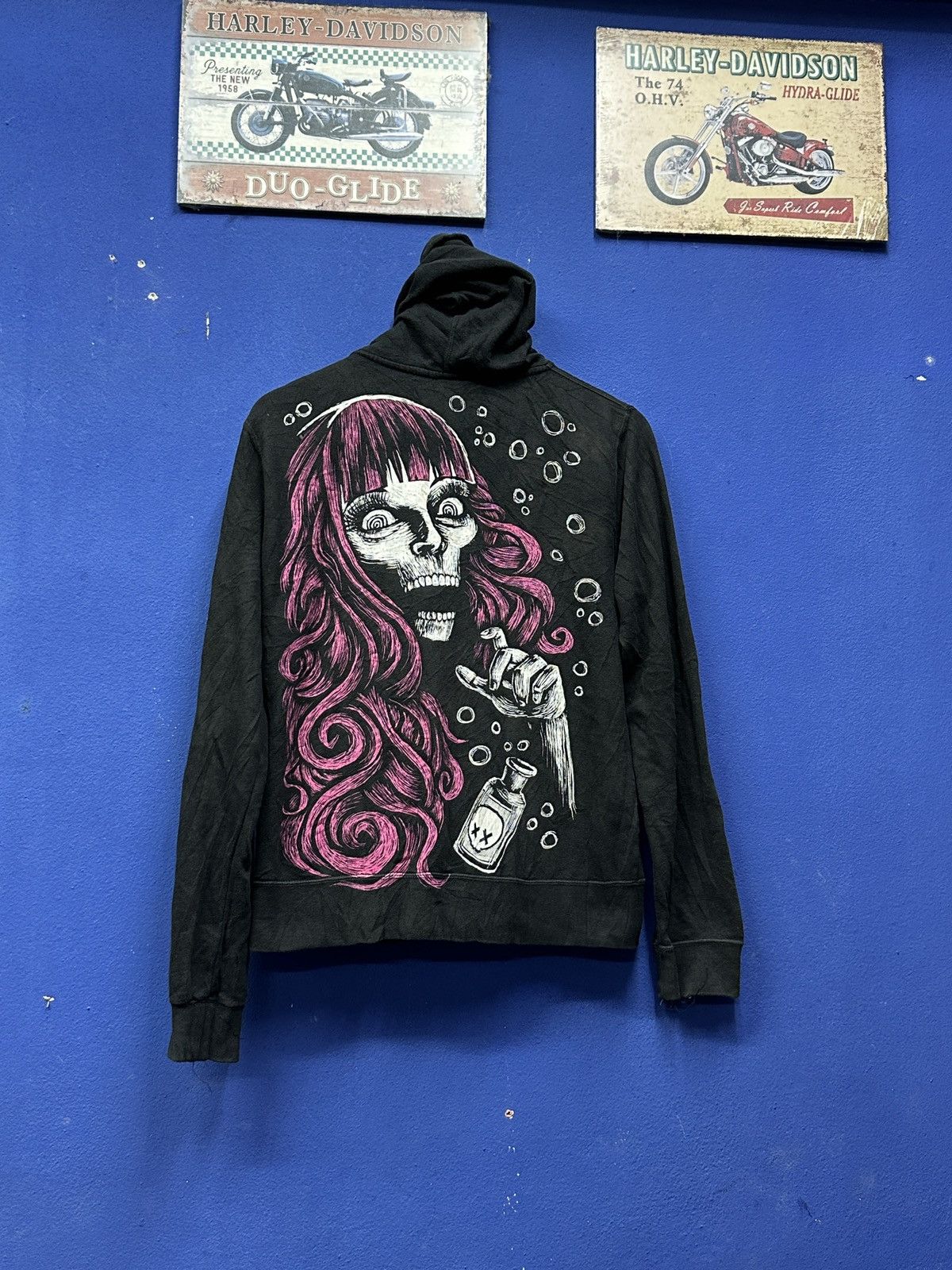 Ed Hardy Akumu Ink Skull Girl Hoodie Size US M / EU 48-50 / 2 - 1 Thumbnail