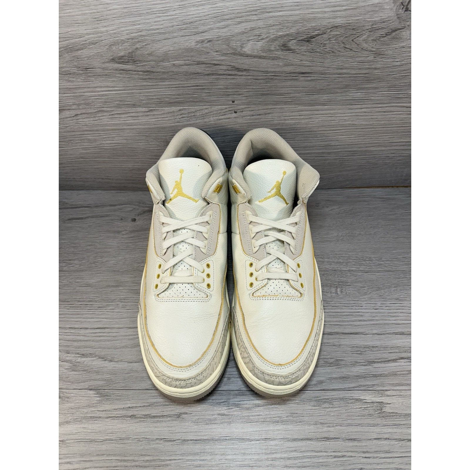 J Balvin × Jordan Brand Jordan 3 Retro x J. Balvin Medellin Sunset - Size 12 Size US 12 / EU 45 - 4 Thumbnail
