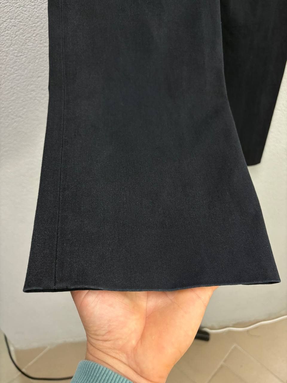 Prada Prada womens pants size 44 / Medium made in Italy Size 30" / US 8 / IT 44 - 8 Thumbnail