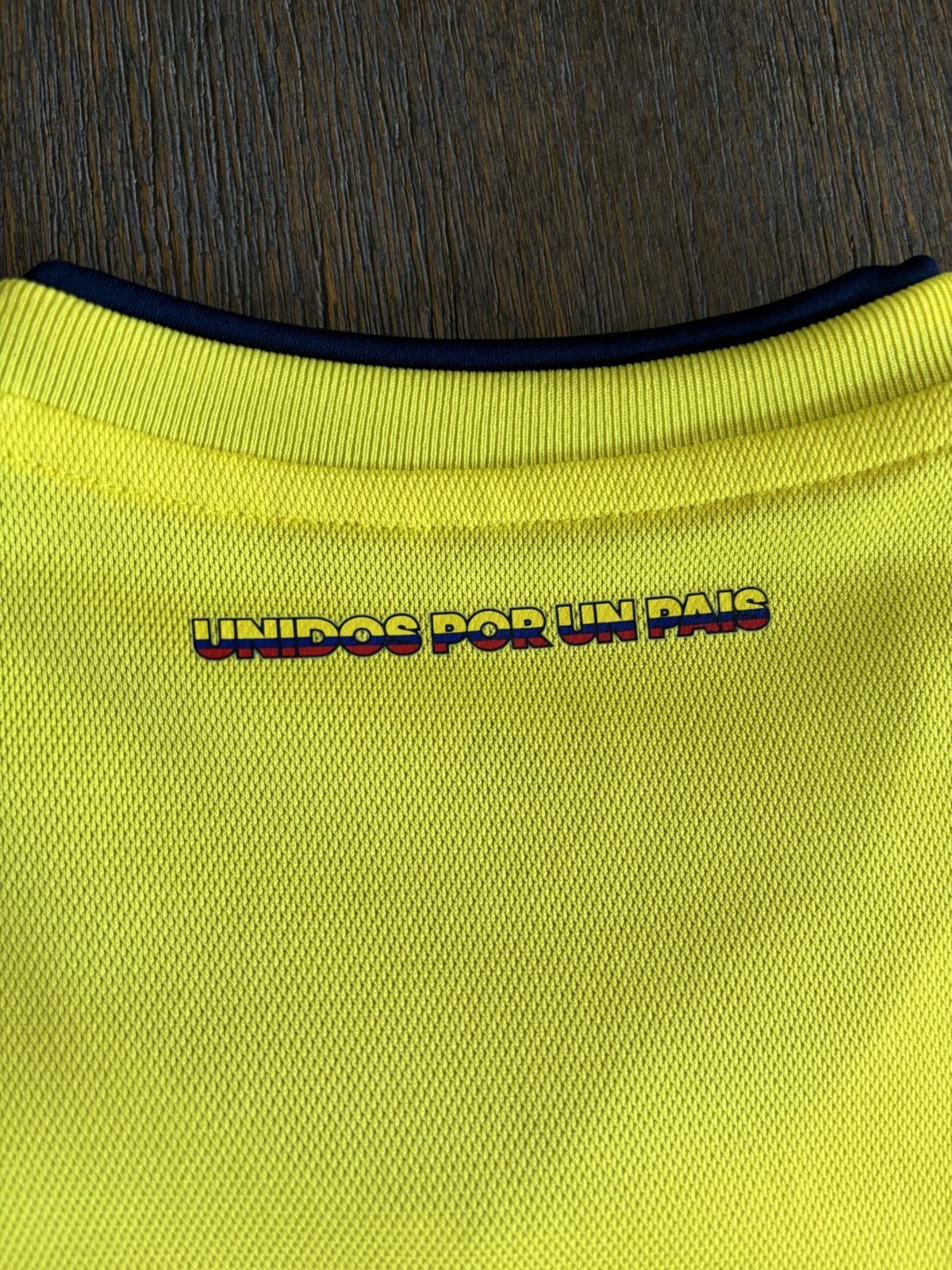 Adidas Colombia 2018 Adidas Home Kit Size US S / EU 44-46 / 1 - 8 Thumbnail
