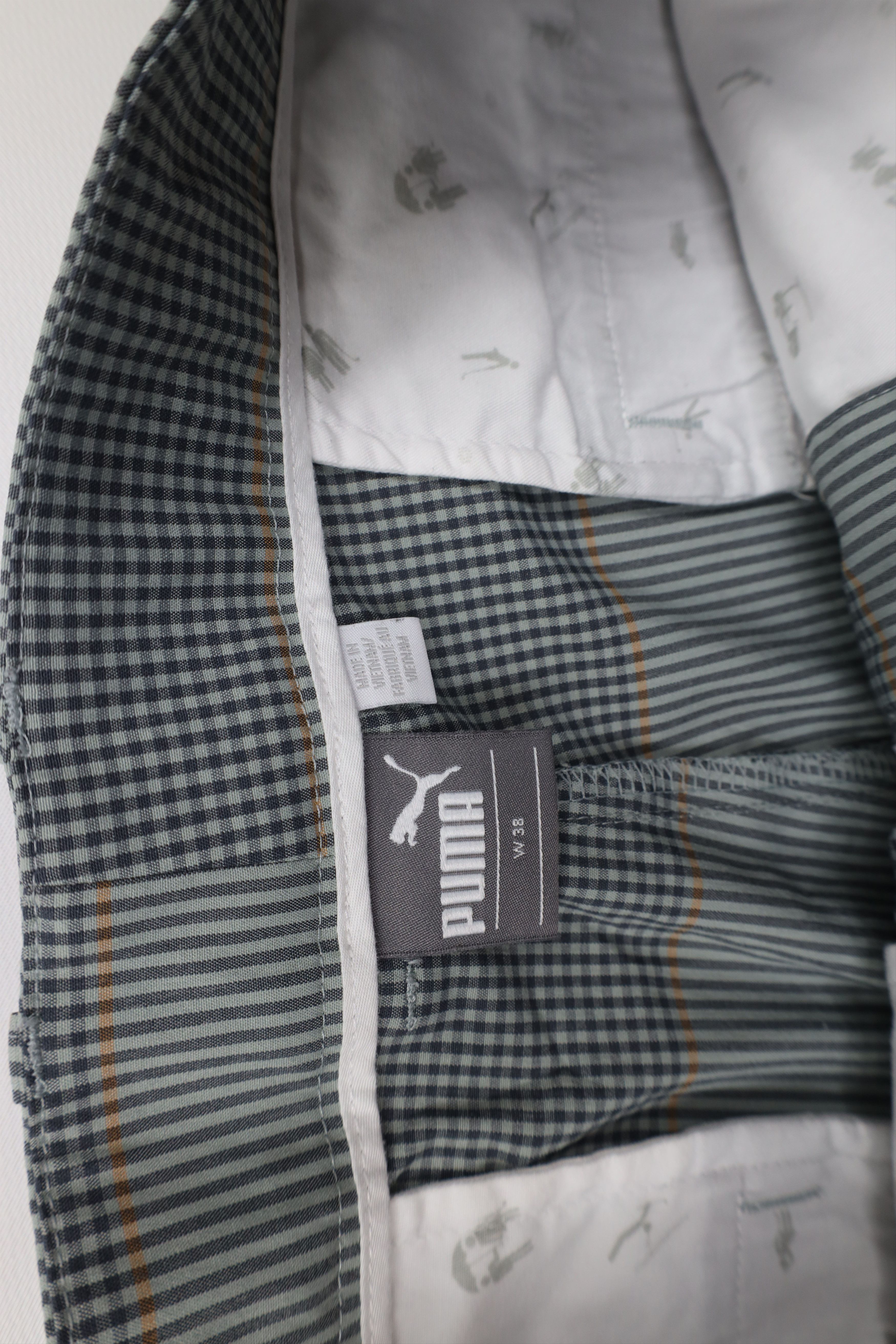 Puma × Vintage Puma Golf Cell Plaid Flat Front Tech Golf Chino Shorts Size US 38 / EU 54 - 7 Thumbnail