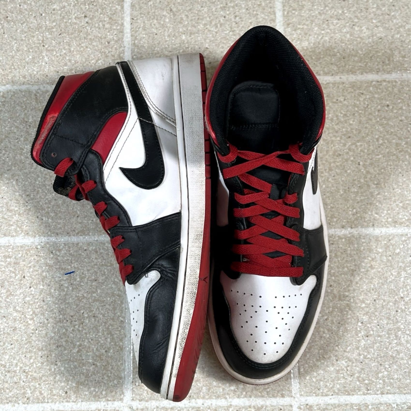 Jordan Brand Jordan Air Jordan 1 Mid Sneaker Gym Red Black White DQ8426-106 Leather Mid Top Men Size US L / EU 52-54 / 3 - 4 Thumbnail