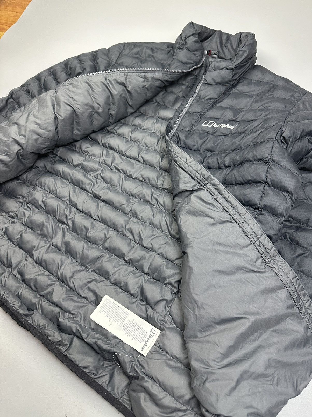 Berghaus Berghaus Light Weight Tracking city jaket Size US L / EU 52-54 / 3 - 5 Thumbnail