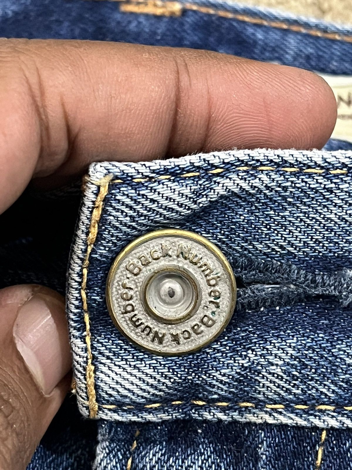 Japanese Brand × Kaihara Denim × Yasuyuki Ishii Vintage Back Number Made in NIPPON Whiskers Distressed Denim Size US 32 / EU 48 - 7 Thumbnail