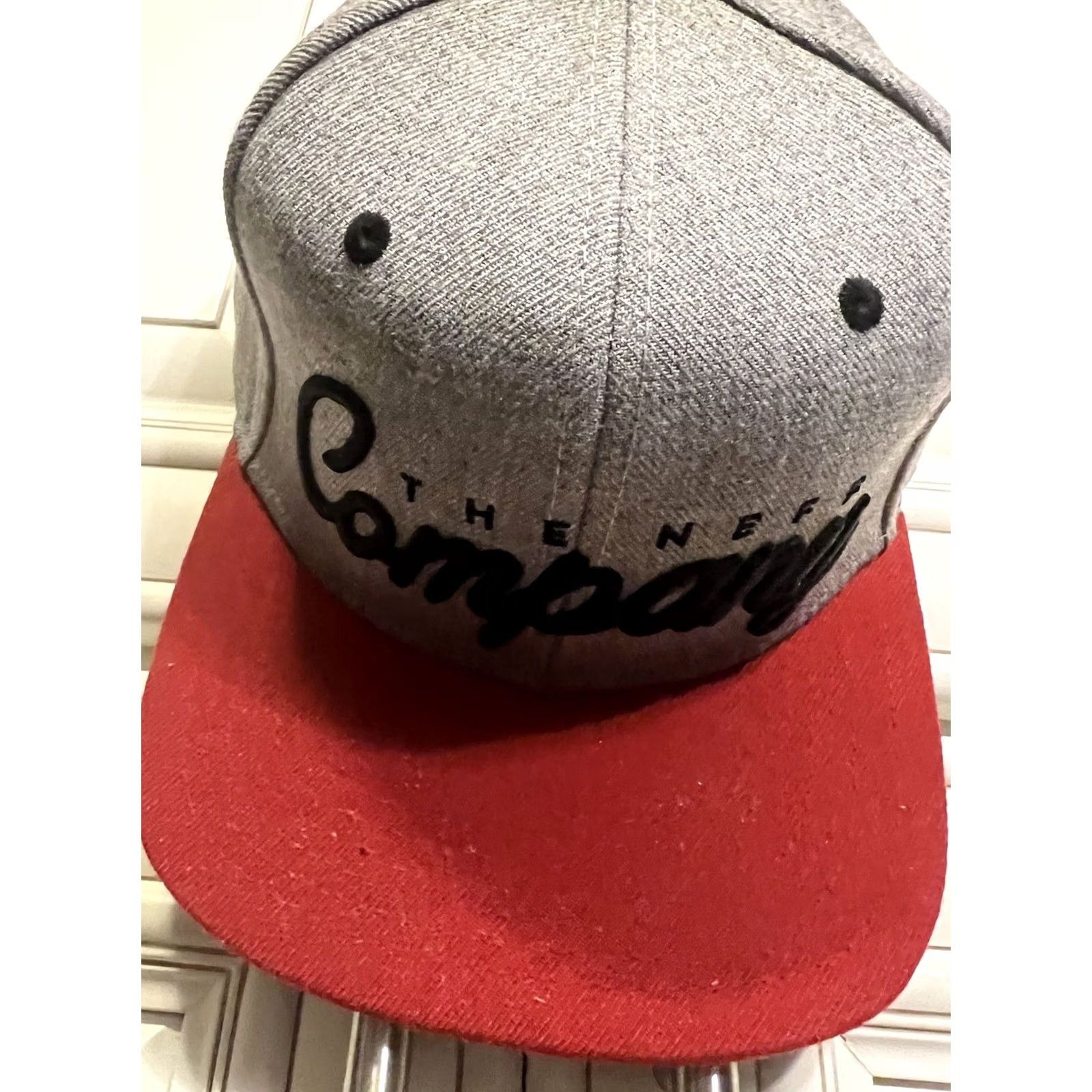 Vintage Neff Black/Gray Snapback Hat/Cap Adjustable Unisex Adults Size ONE SIZE - 4 Thumbnail