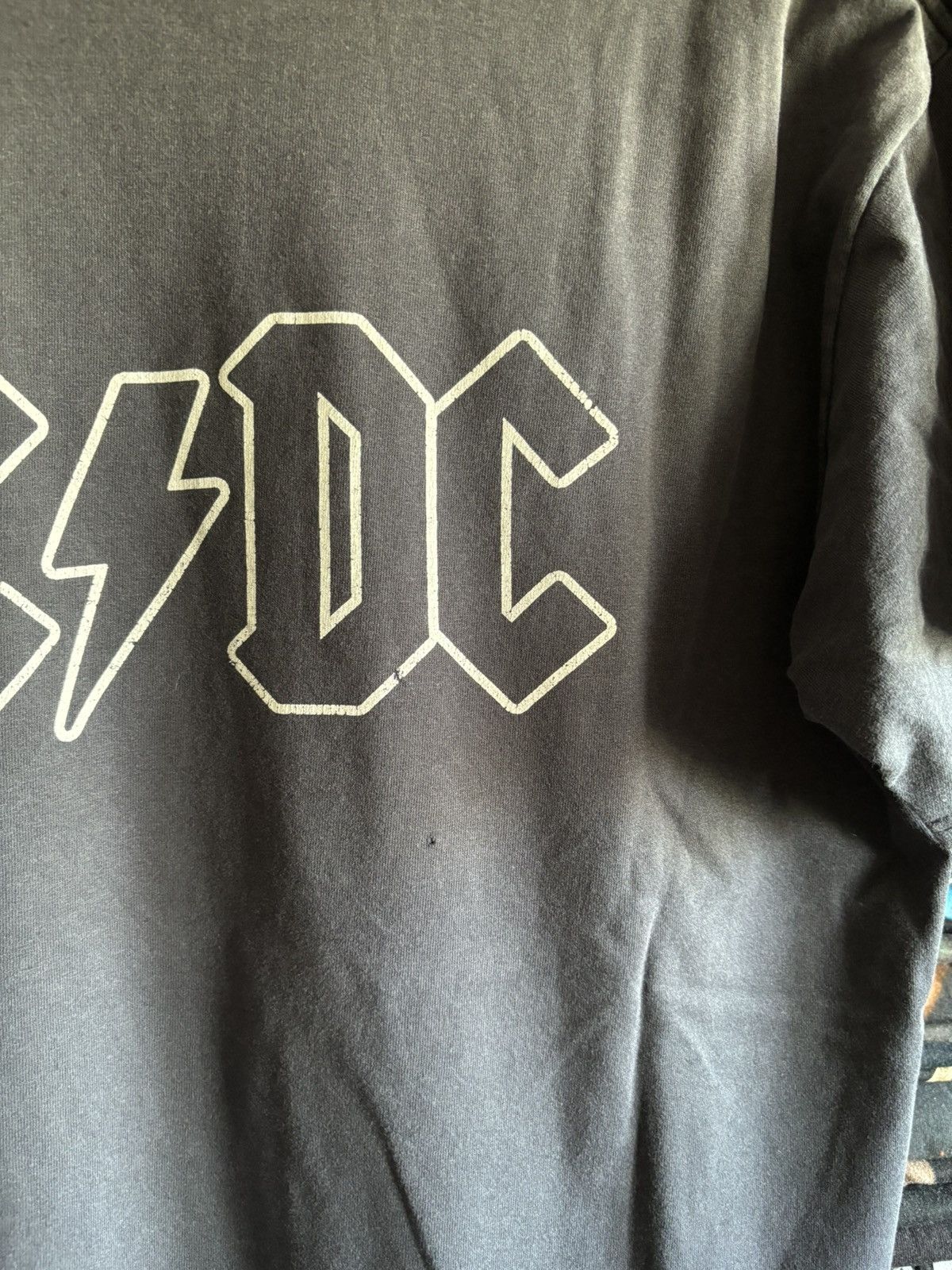 AC/DC × Band Tees Vintage AC/DC Graphic Print T-Shirt Band Rock Size US L / EU 52-54 / 3 - 5 Thumbnail