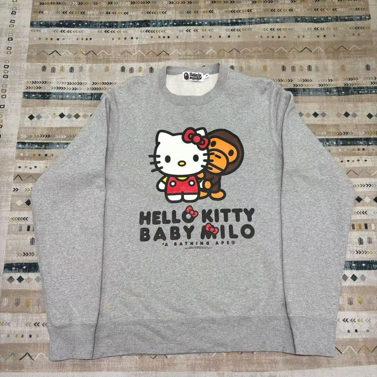 CAMO SWEAT SHIRT