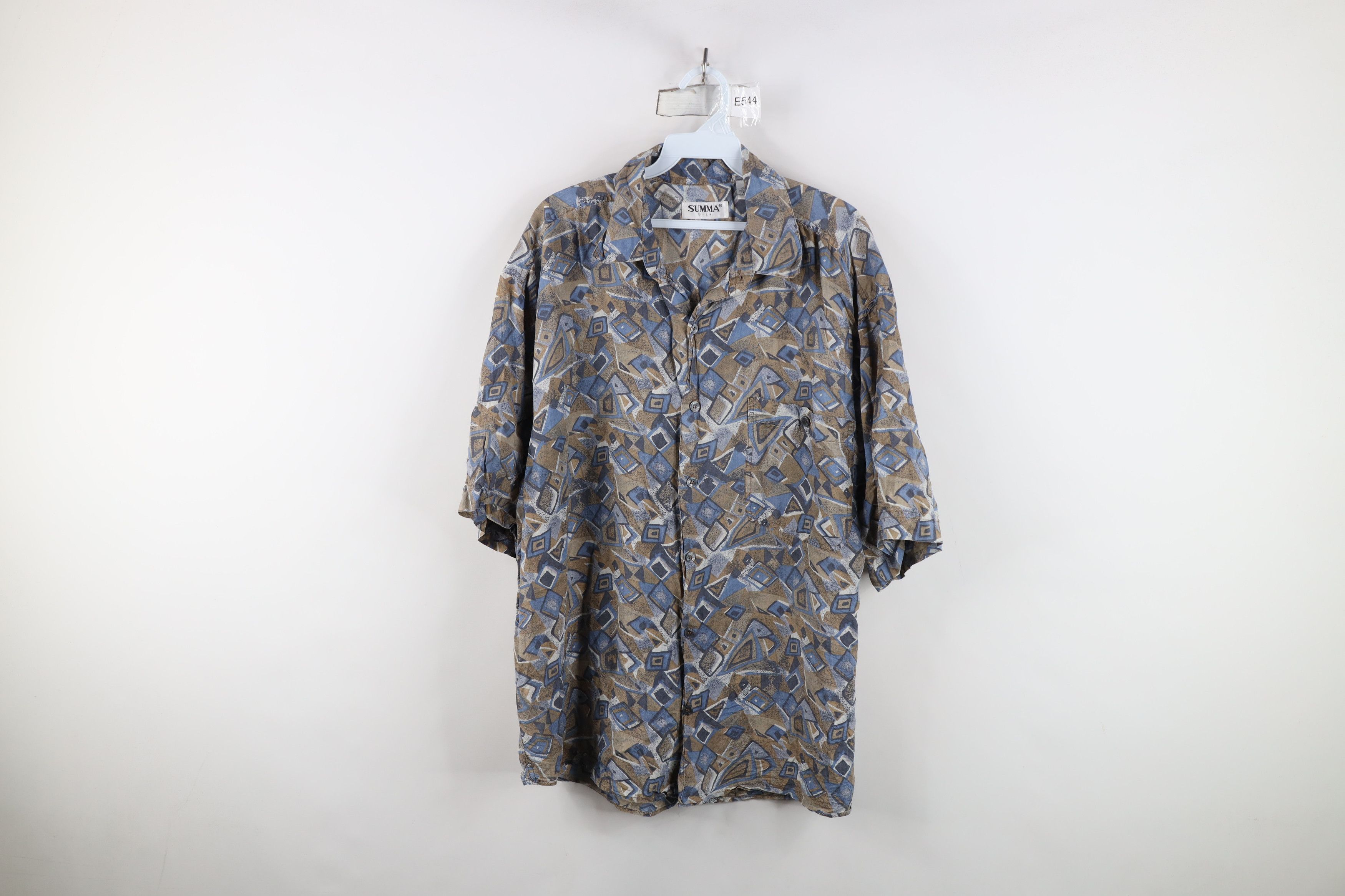 Vintage Vintage 90s Streetwear Silk Geometric Baggy Button Shirt Size US L / EU 52-54 / 3 - 1 Thumbnail