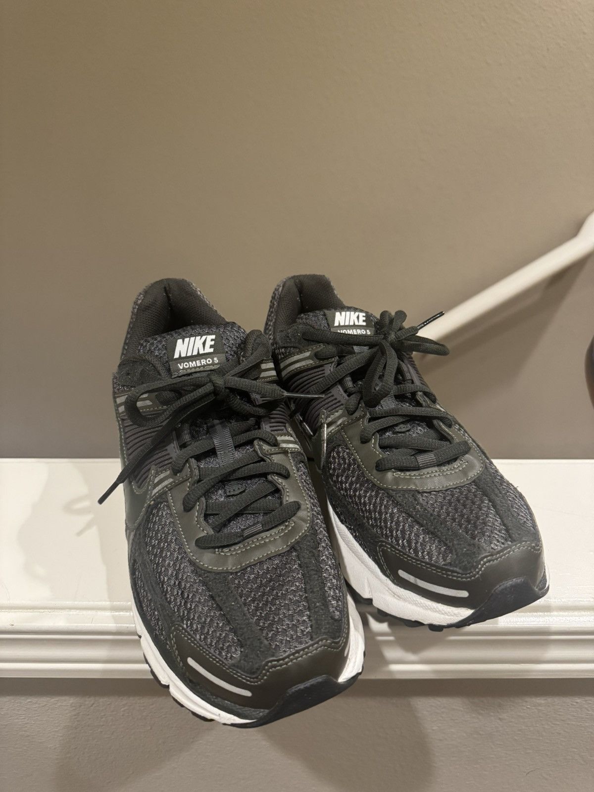 Nike Vomero 5 Size US 11 / EU 44 - 1 Thumbnail