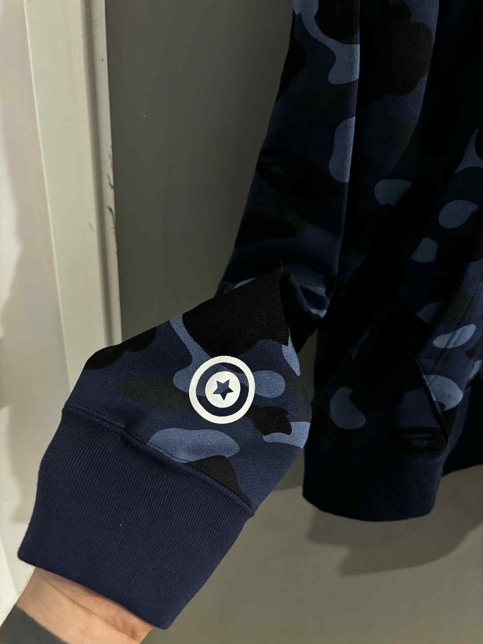 Bape A Bathing Ape Colour Camo Shark Pullover Hoodie Blue Size US XL / EU 56 / 4 - 10 Thumbnail