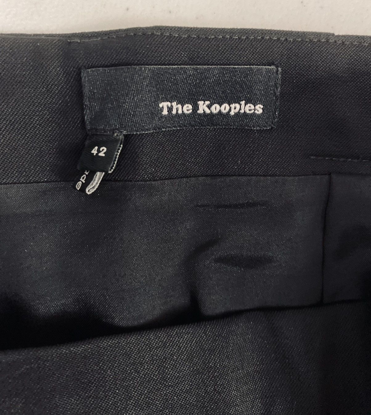 The Kooples The Kooples Black Wool Lambskin Panel Kangaroo Pocket 42 FR Size 30" / US 8 / IT 44 - 13 Thumbnail