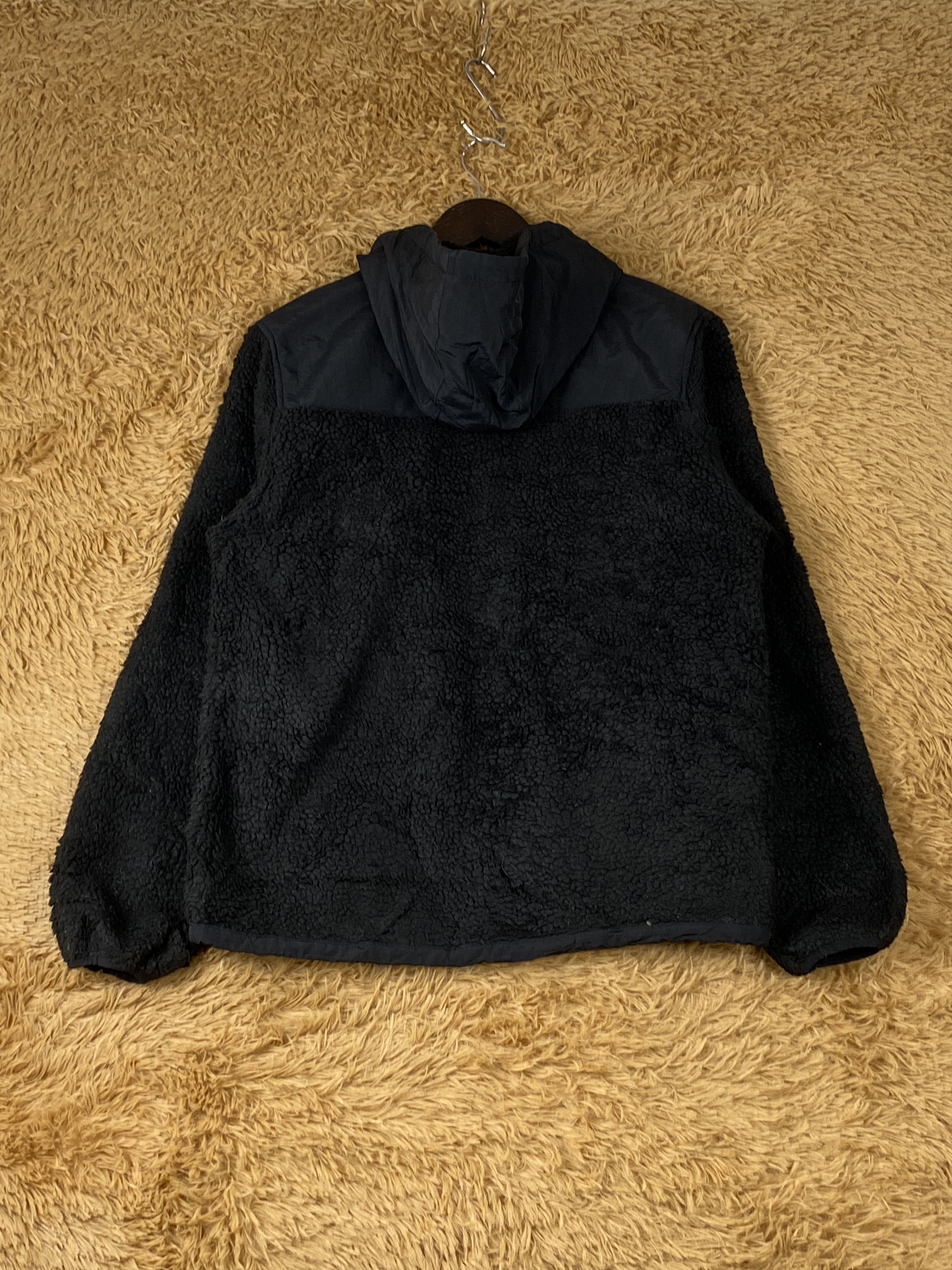 Japanese Brand Vintage Japanese Brand Fleece Hoodie Jacket J1922 Size US S / EU 44-46 / 1 - 5 Thumbnail