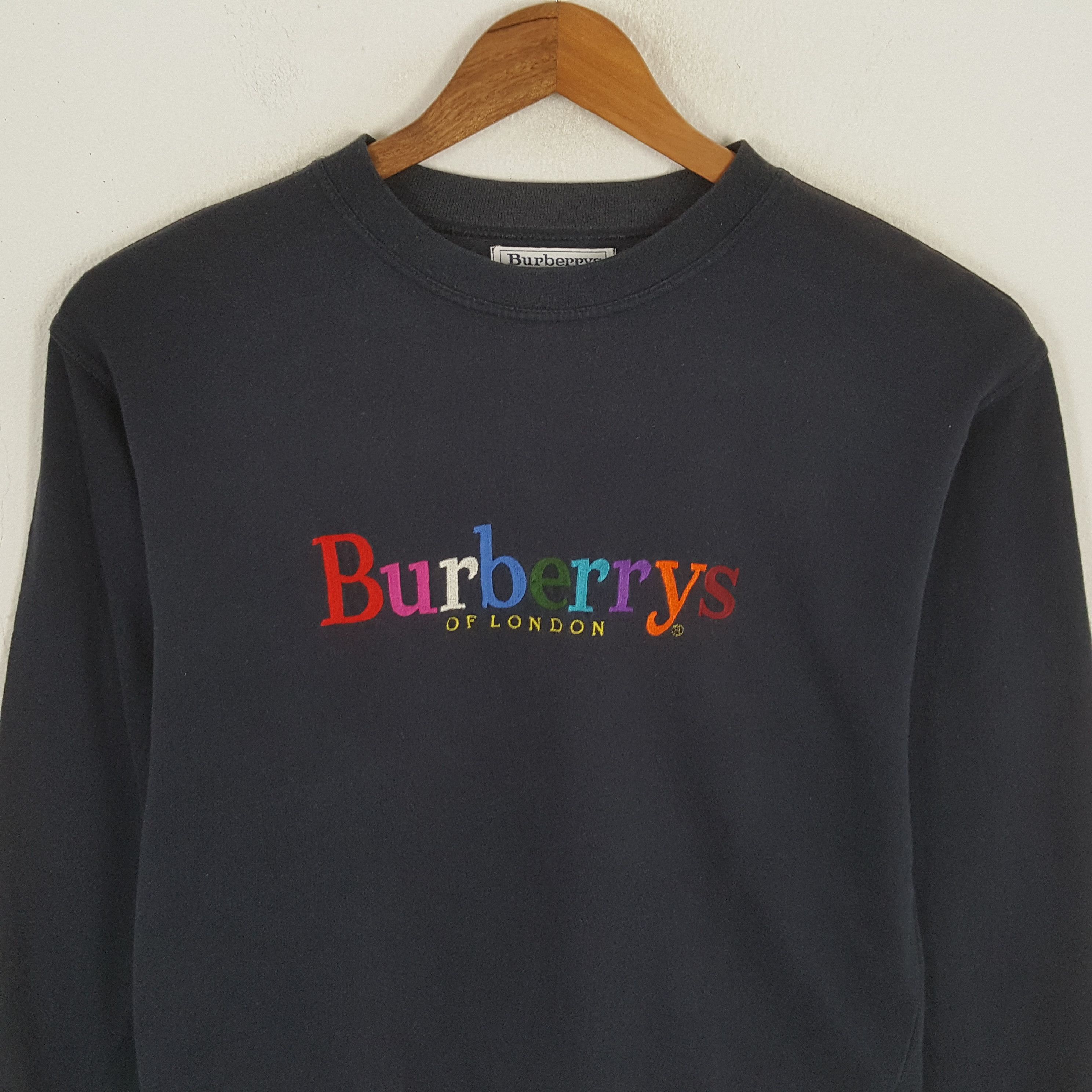 Vintage BURBERRYS Fashion Brand Embroidery Design Sweatshirt