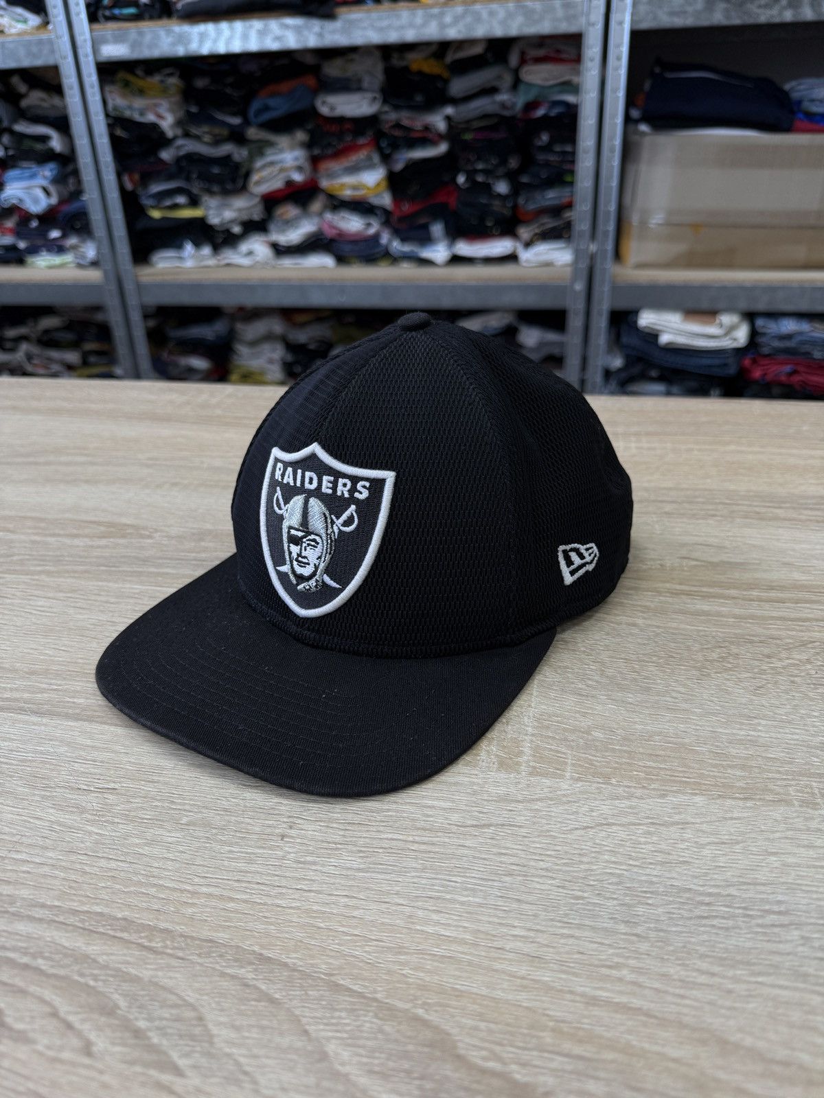 NFL × New Era 🇺🇸 Vintage Y2K New Era Oakland Raiders NFL 9FIFTY Cap Retro Size ONE SIZE - 1 Thumbnail