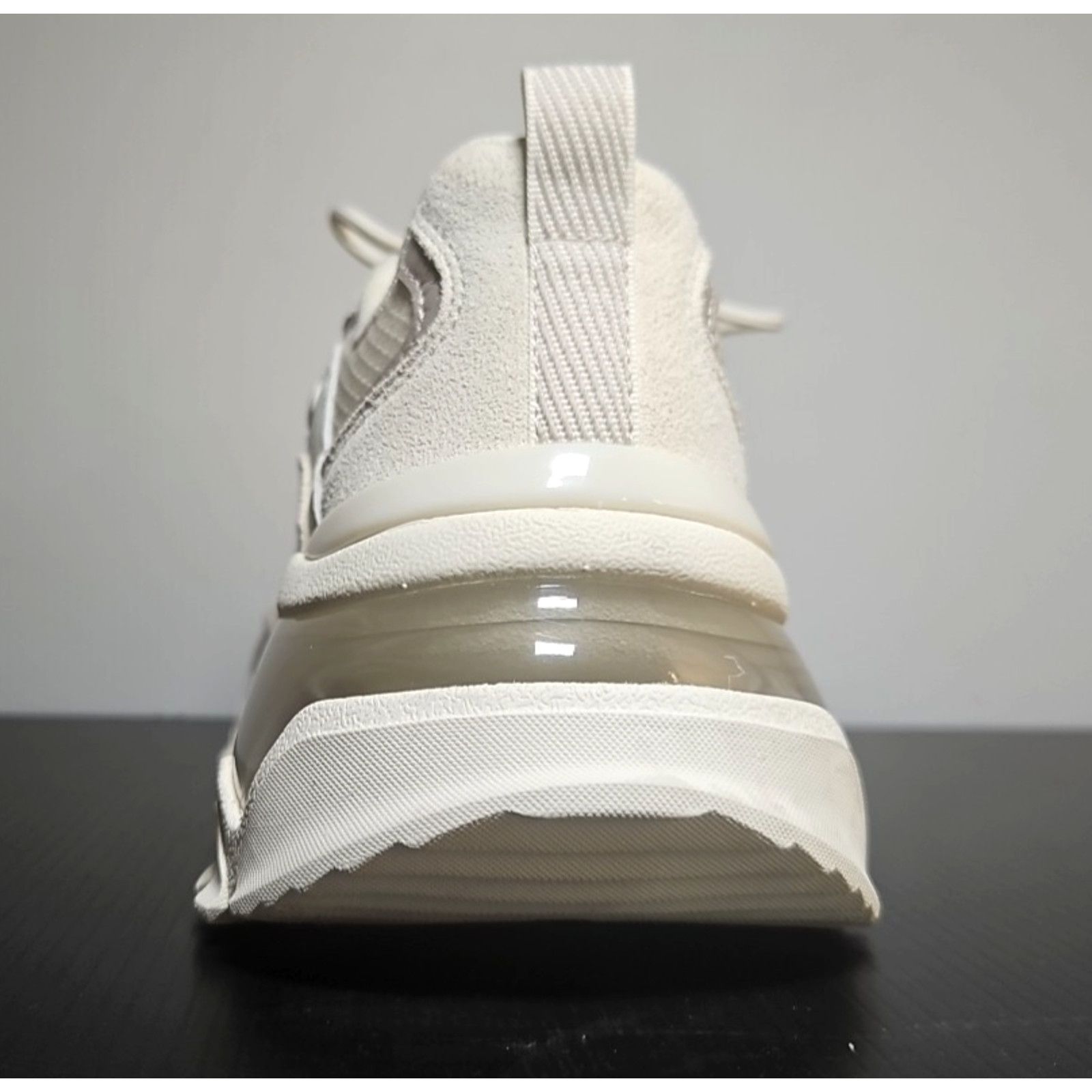 SKECHERS Size 7 Women’s Skechers Uno Chaos Athletic Sneakers White Size US 7 / IT 37 - 4 Thumbnail