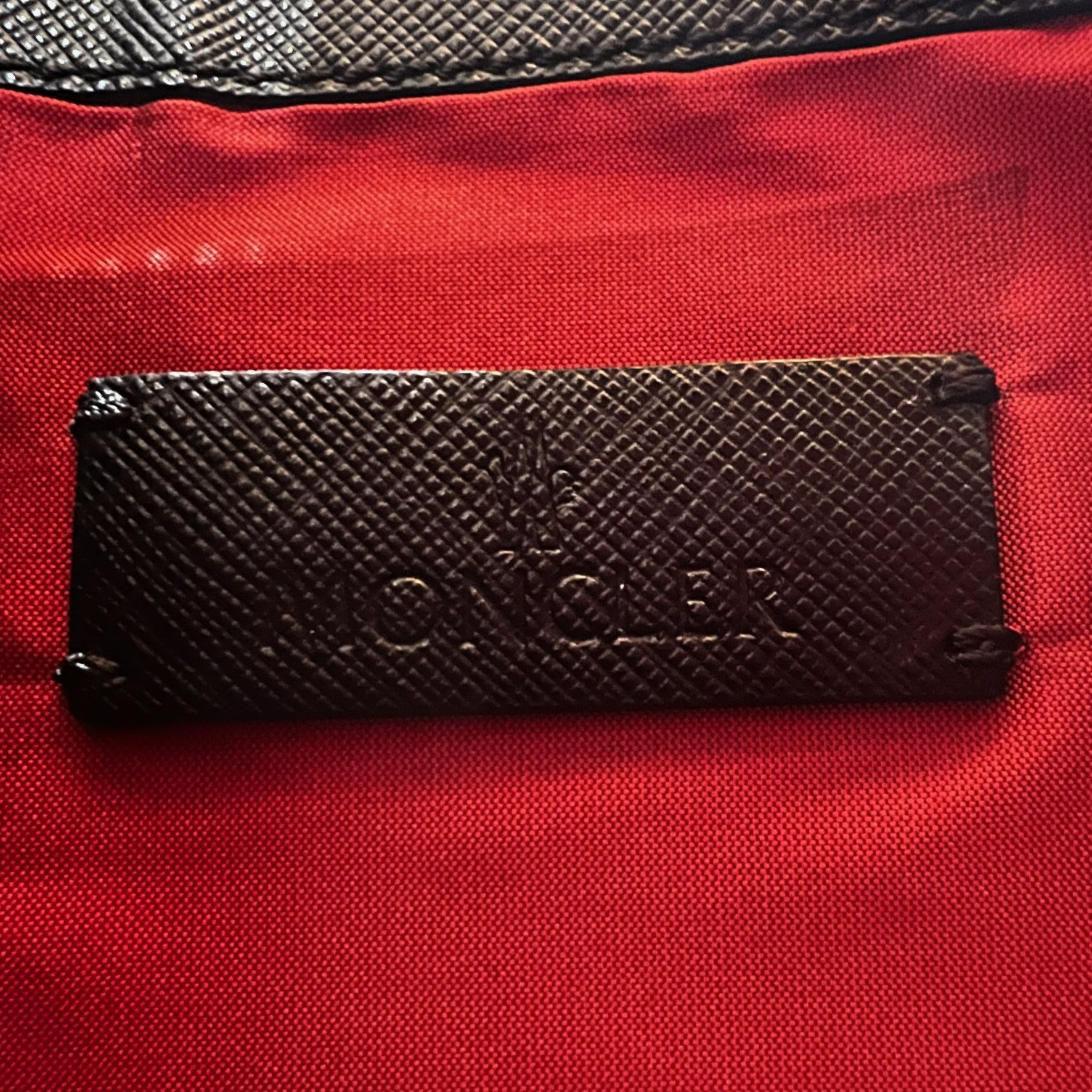 Moncler Moncler Padded Puffer Leather Pouch w/ Tricolor Wrist Strap Size ONE SIZE - 9 Thumbnail