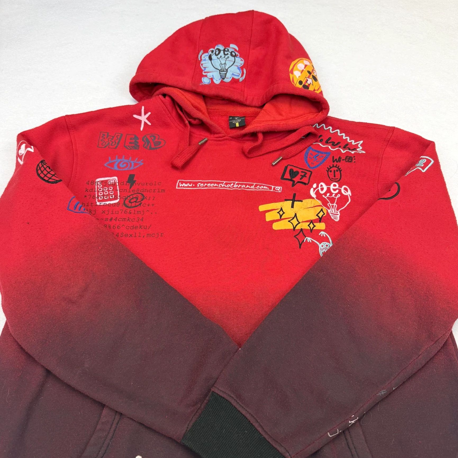 Vintage Screenshot Hoodie Mens 2XL Red Black Gradient Wi-Fi Web Graphic Fleece Nerd Size US XXL / EU 58 / 5 - 3 Thumbnail