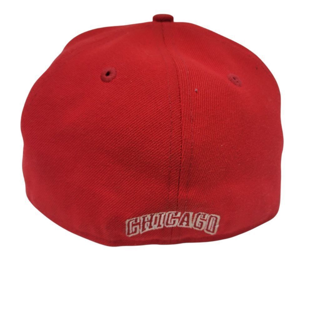 New Era New Era NBA Chicago Bulls Cap 7 3/8 Red Excellent Condition Size 30 - 4 Thumbnail