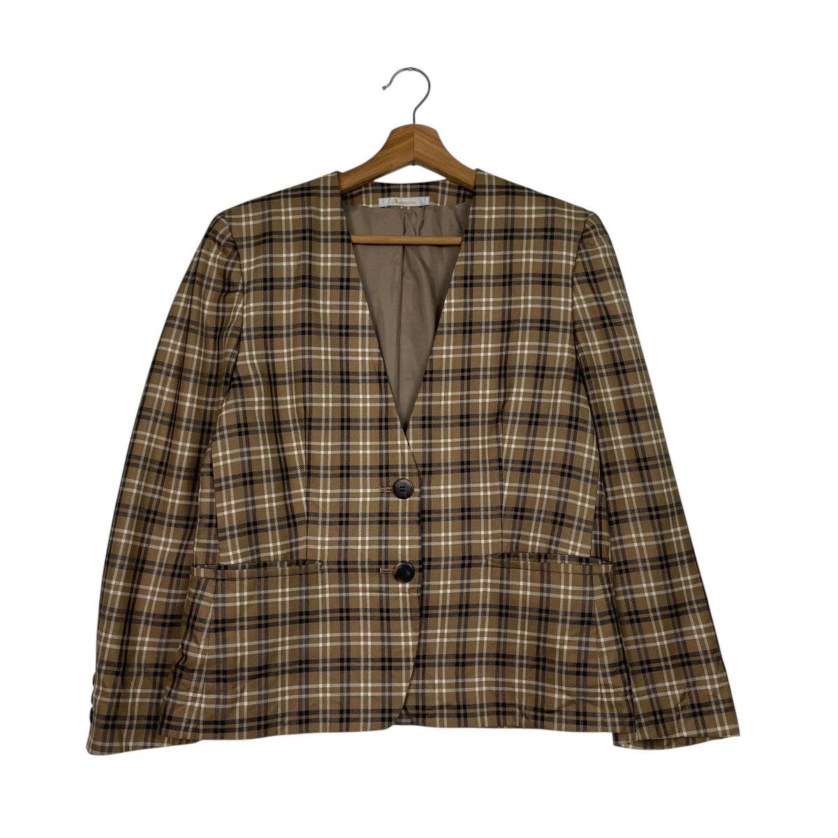 Aquascutum Aquascutum Tartan Crop Jacket Size M / US 6-8 / IT 42-44 - 1 Thumbnail
