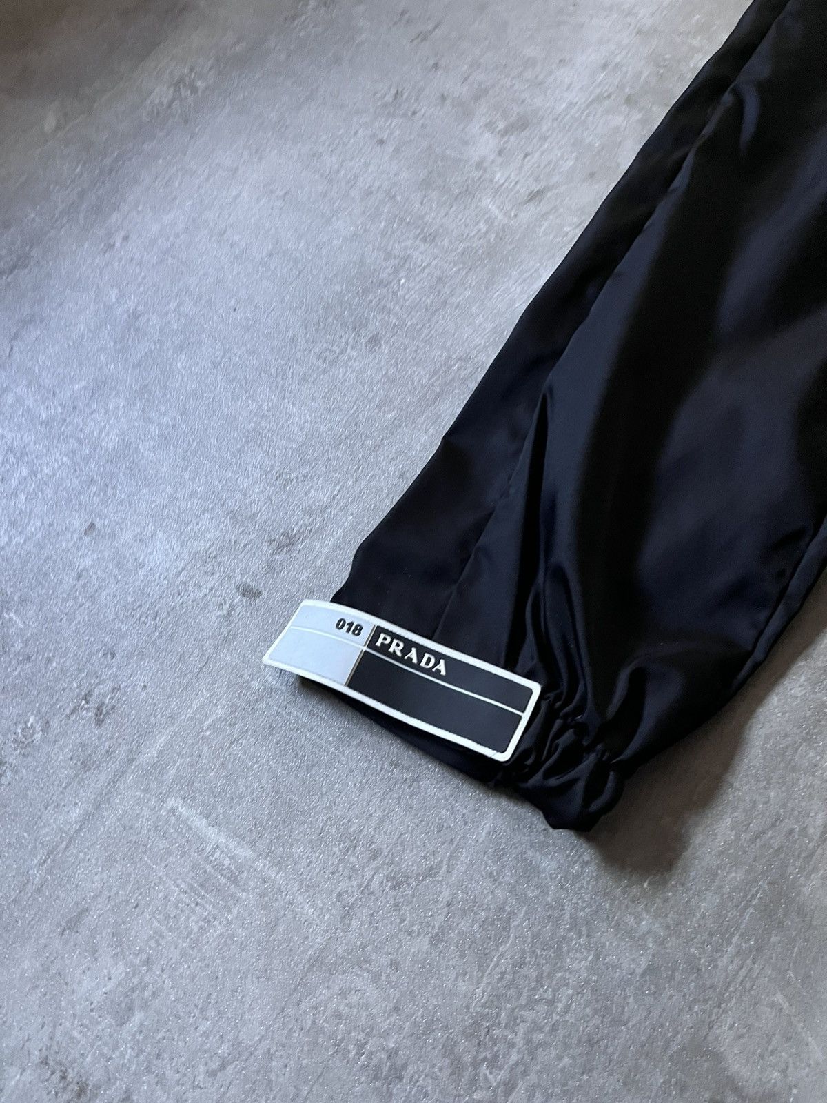 Prada Prada S/S 18 Gabardine Black Nylon Strap Pants Size US 30 / EU 46 - 3 Thumbnail