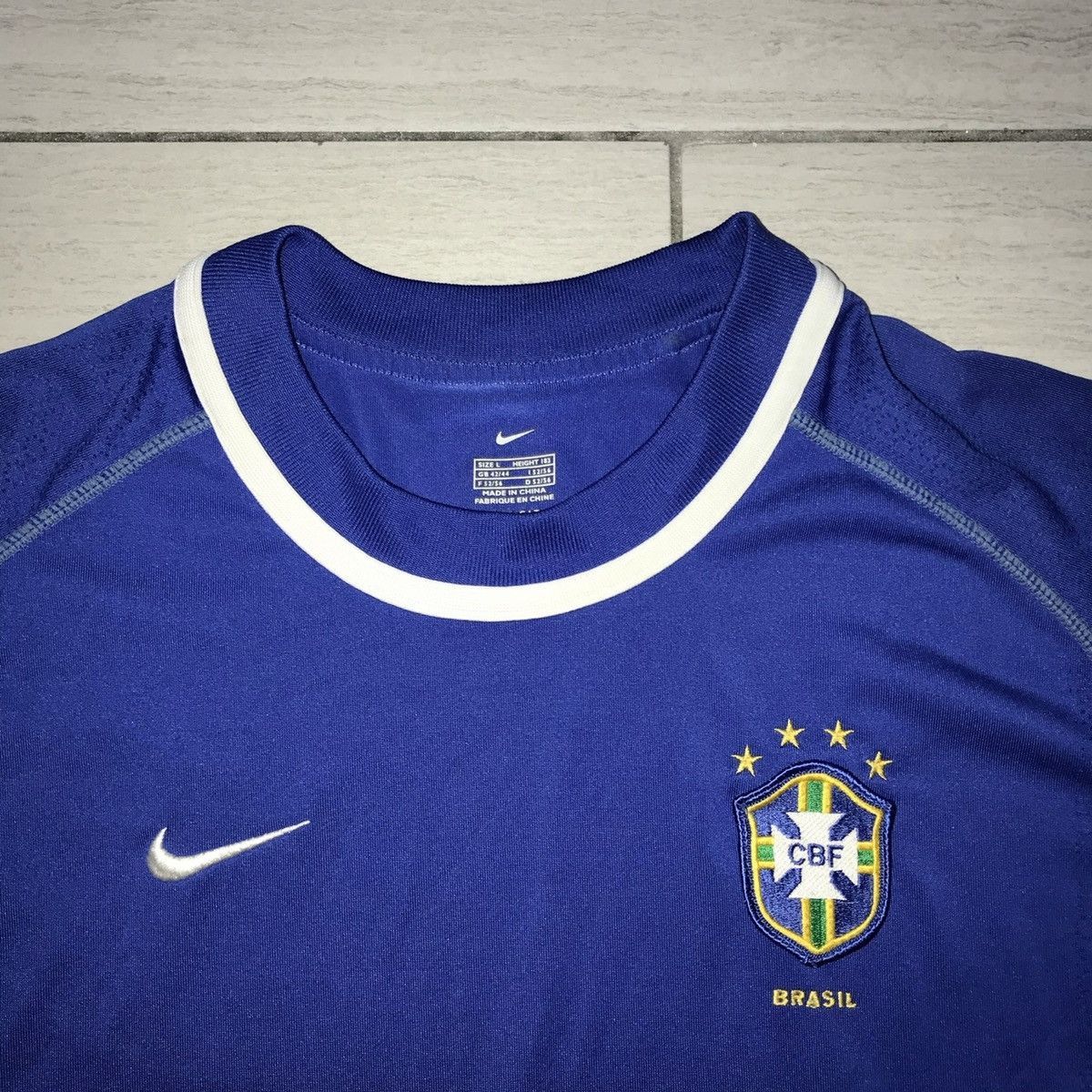 Nike Nike Brazil Crewneck Vintage Jersey Size US L / EU 52-54 / 3 - 2 Thumbnail