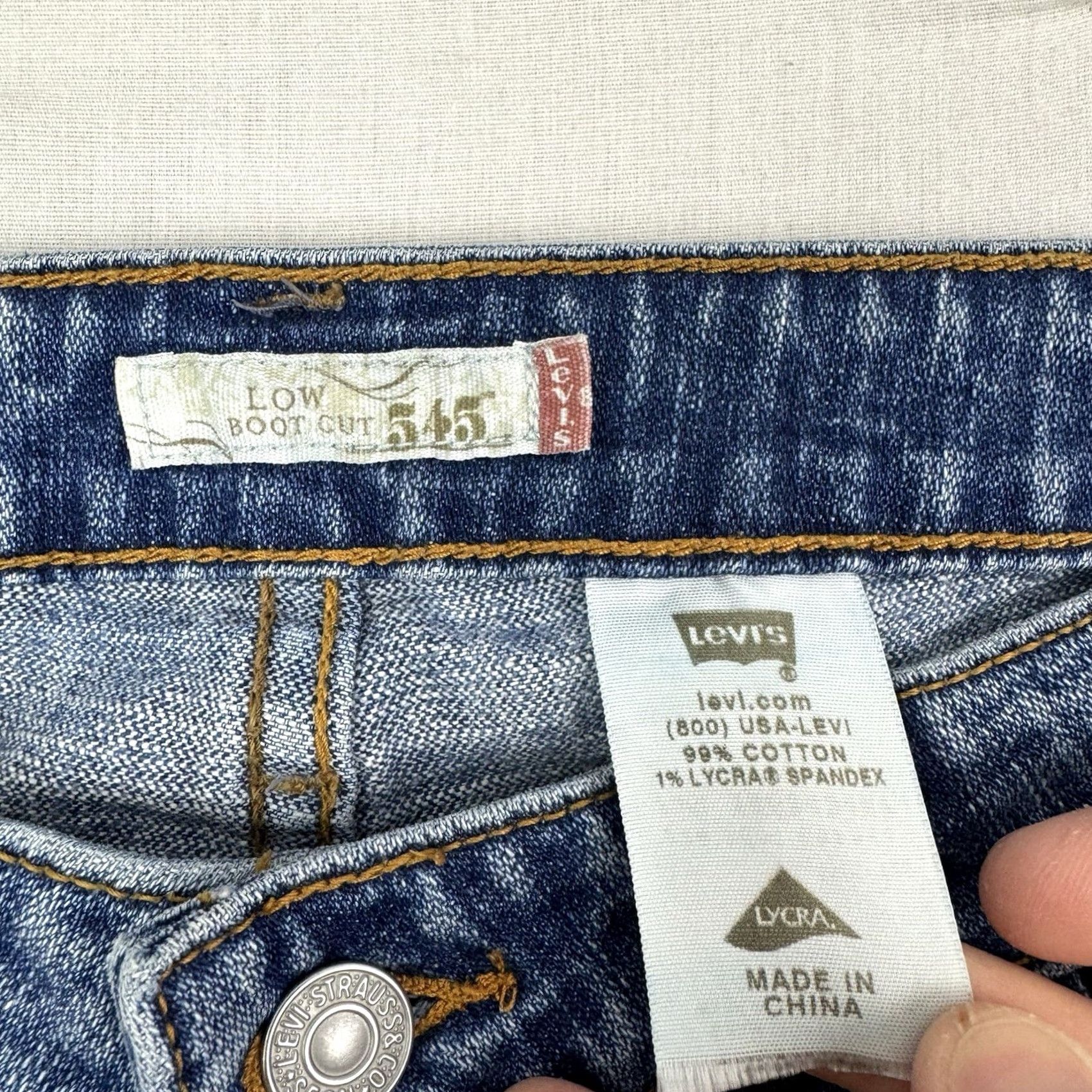 Levi's VINTAGE Levis 545 Low Bootcut Jeans Womens 30x31 Mid Rise Hipster Y2K Blue Denim Cotton Spandex Size 30" / US 8 / IT 44 - 4 Thumbnail