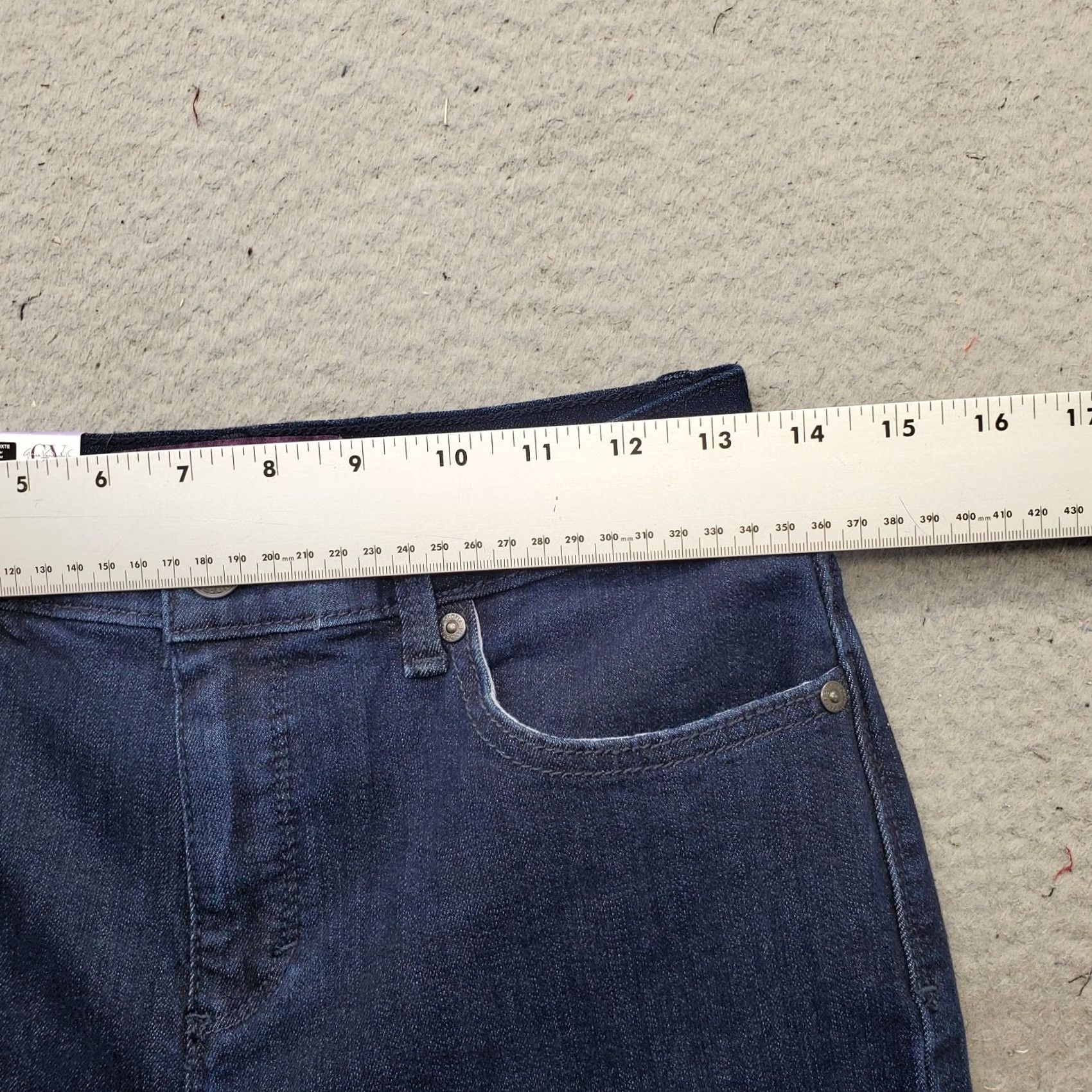 Gloria Vanderbilt Gloria Vanderbilt Amanda Jeans Women 4S Blue Denim High Rise Tapered Leg Outdoor Jeans - Womens Size 4 Blue Denim Straight? Size 27" / US 4 / IT 40 - 3 Thumbnail