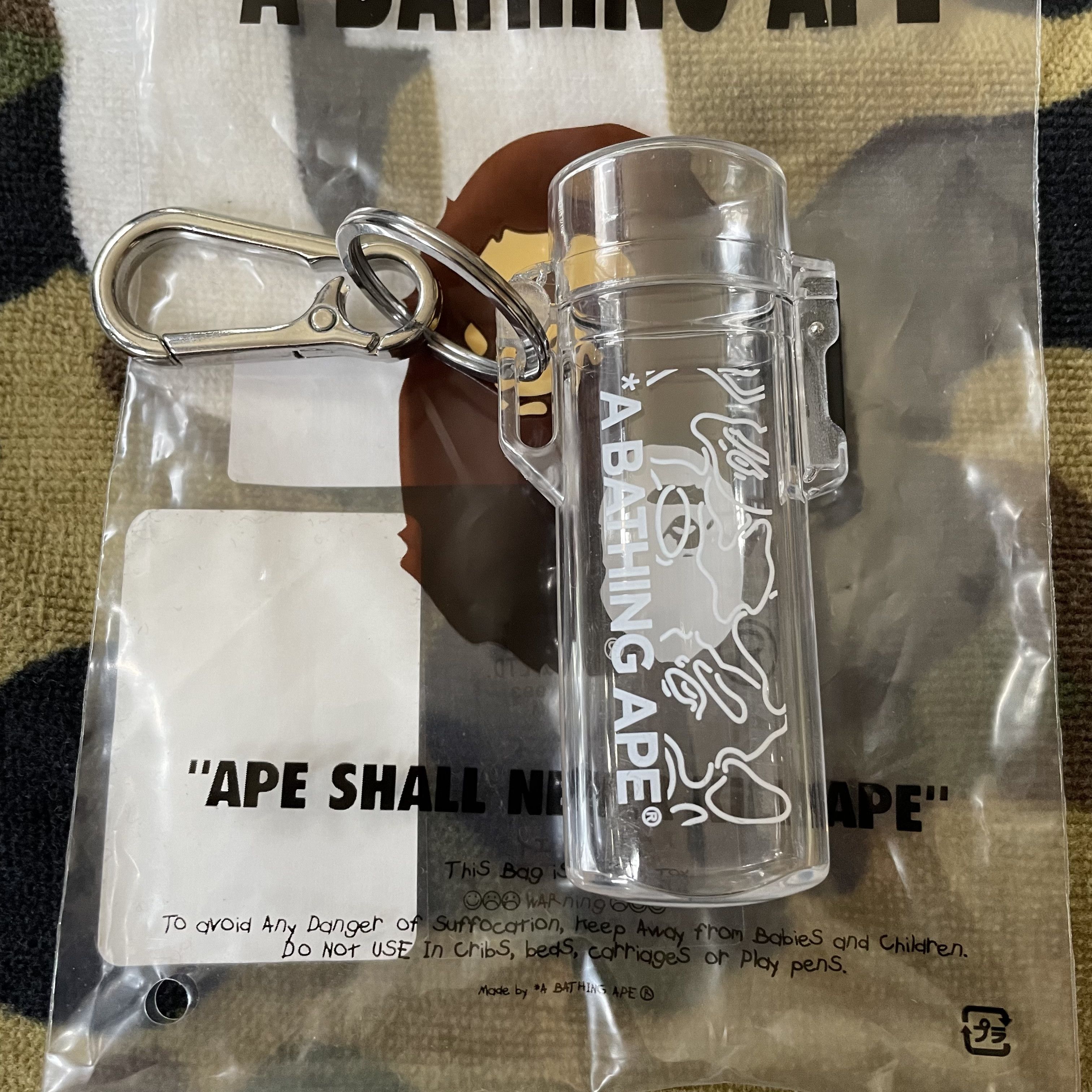 Bape CLEAR NEON CAMO LIGHTER CASE KEYCHAIN Size ONE SIZE - 1 Thumbnail