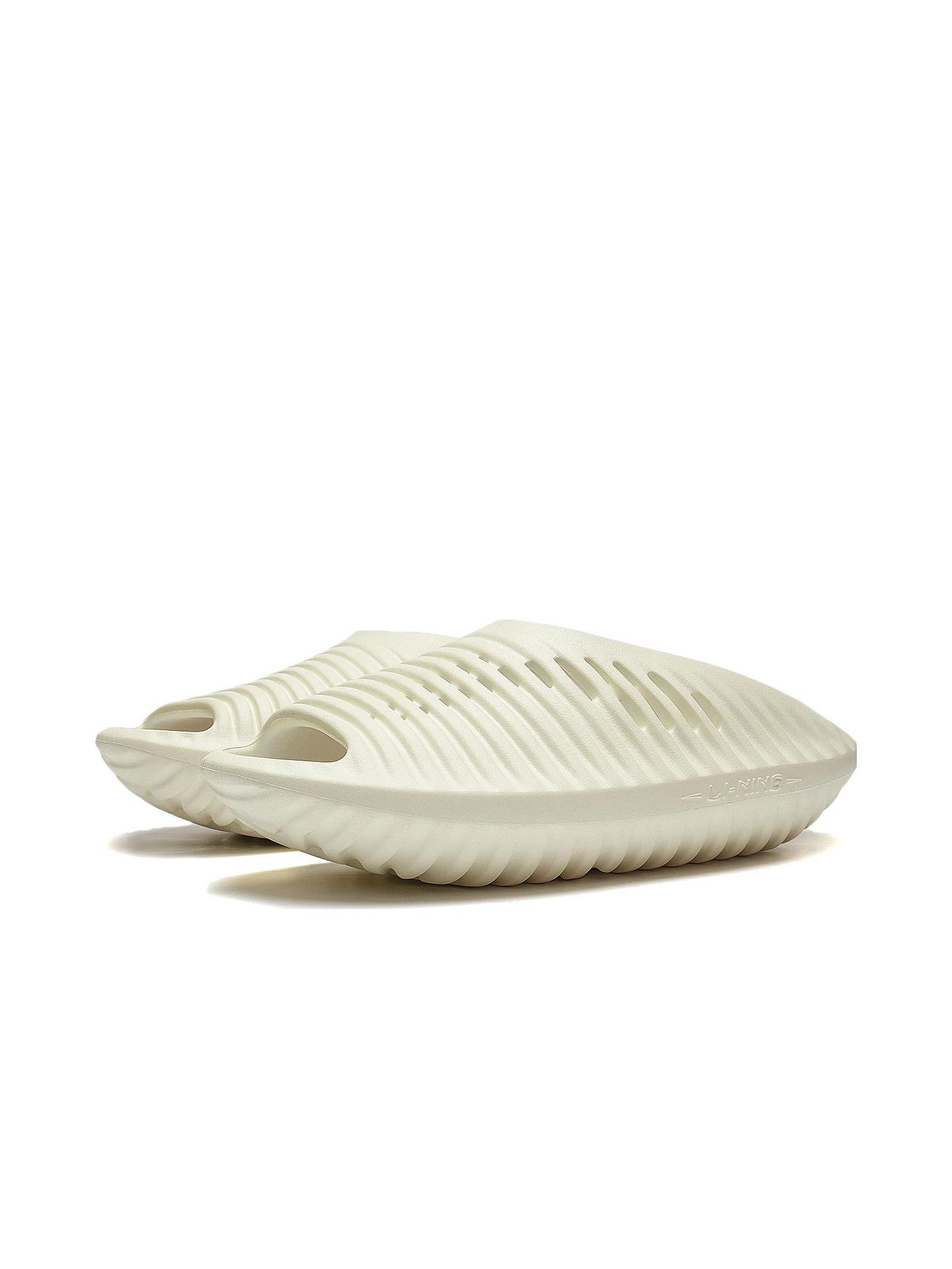 Li-Ning Li-Ning Xuankong Slay 'Creamy White' Slide Sandals AZST011-1 Size US 7 / EU 40 - 2 Thumbnail
