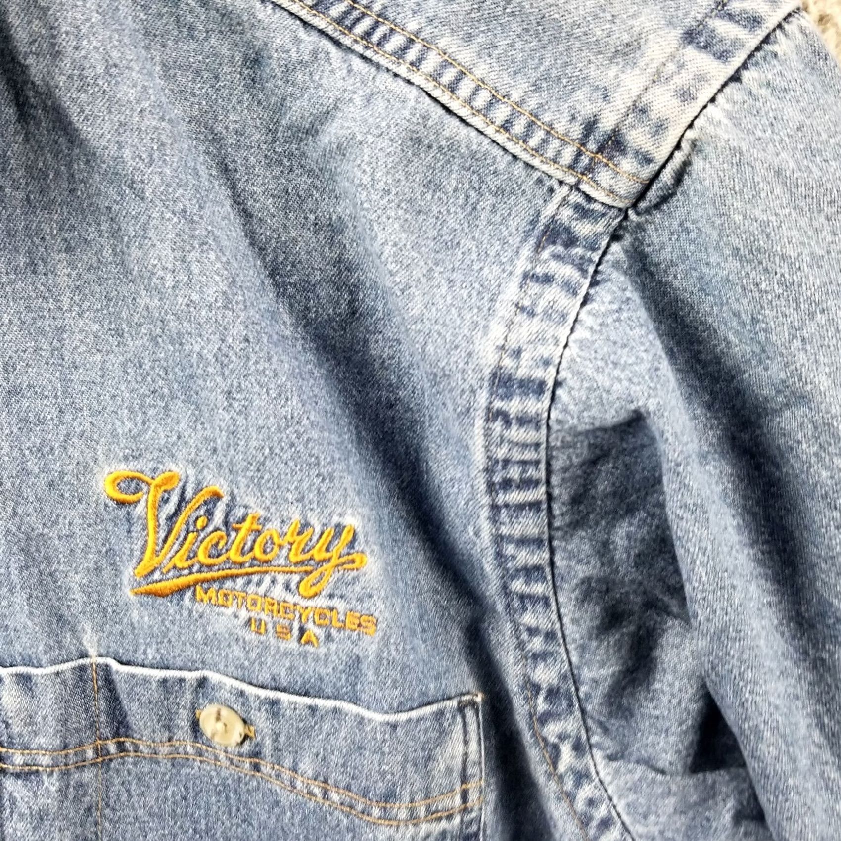Denime Victory Motorcycles Shirt Men Small Denim Short Sleeve Vintage Button Up Size US S / EU 44-46 / 1 - 2 Thumbnail