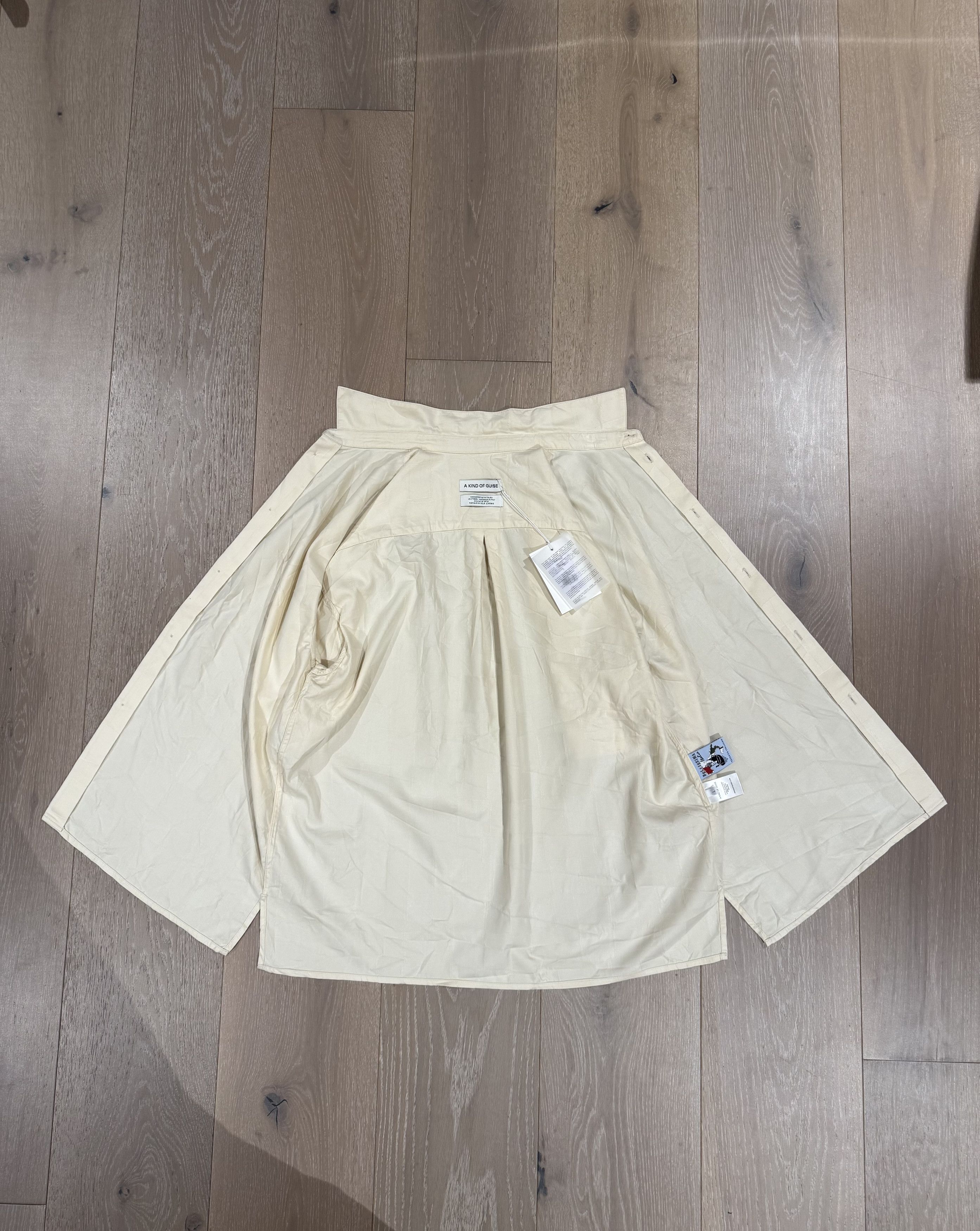 A Kind Of Guise 💚 SS24 A Kind Of Guise Elio Shirt Cubed Ivory Large NEW Size US L / EU 52-54 / 3 - 13 Thumbnail