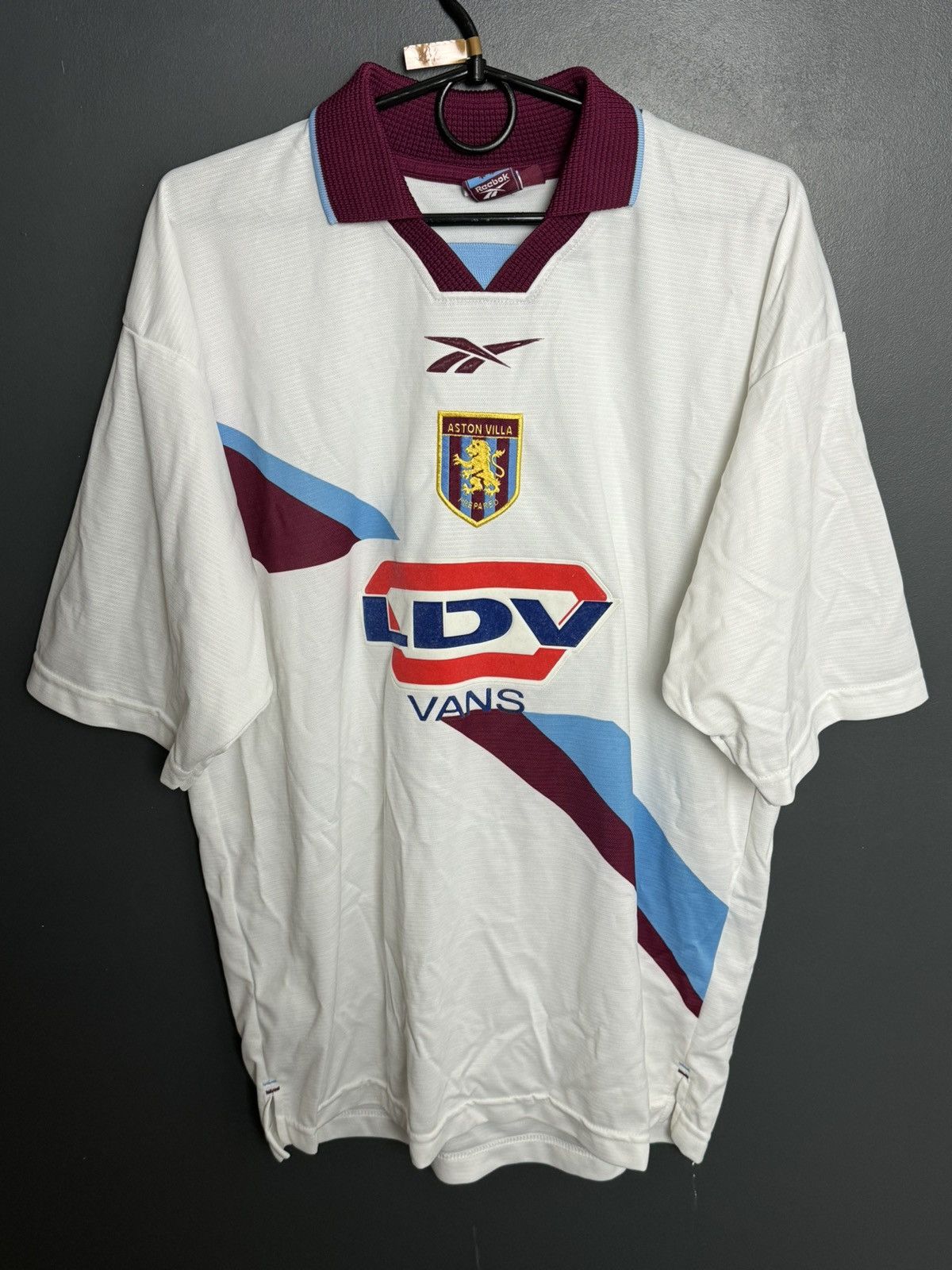Reebok Aston Villa 99/00 Away Football Jersey Size US L / EU 52-54 / 3 - 1 Thumbnail