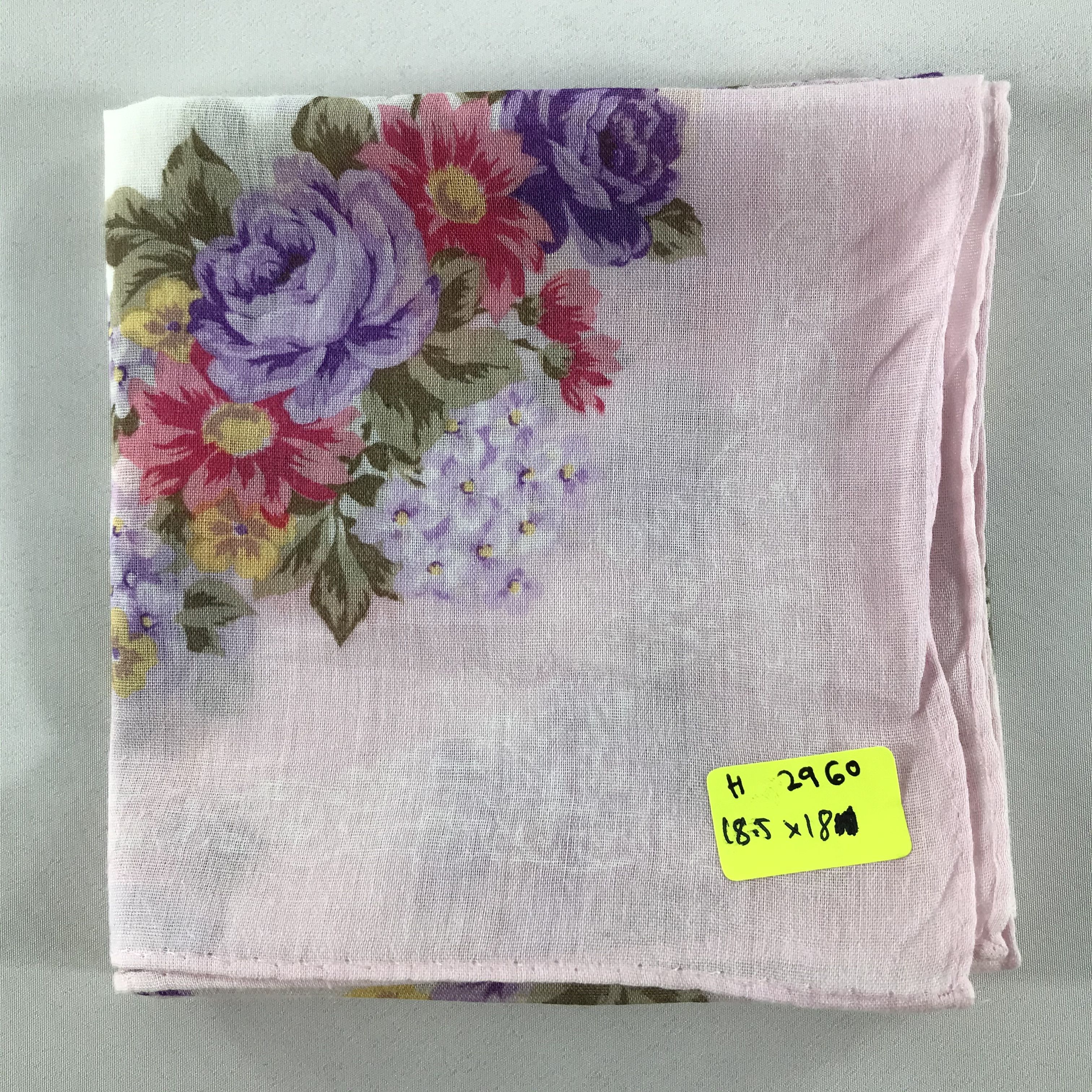 Vintage Vintage Neckerchief / Bandana / Handkerchief Size ONE SIZE - 5 Thumbnail