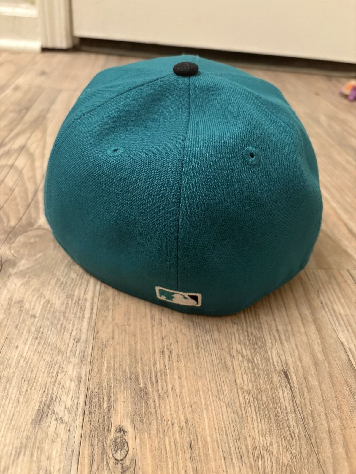 New Era Seattle Mariners Retro Classic 59FIFTY-FITTED Cap 7-1/8 Size ONE SIZE - 5 Thumbnail