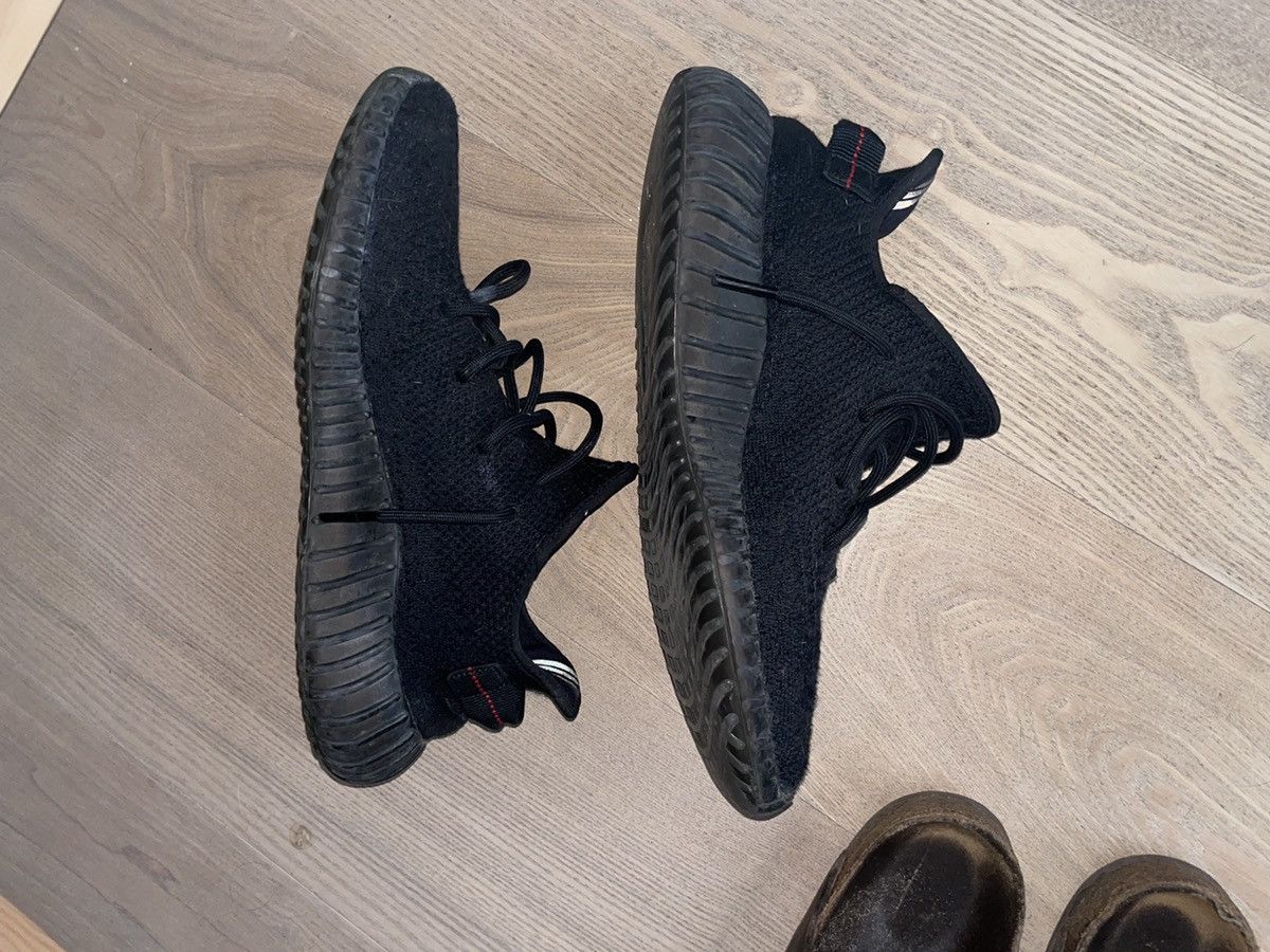 Adidas × Kanye West Yeezy Boost 350 V2 Bred 2017 Size US 10.5 / EU 43-44 - 6 Thumbnail