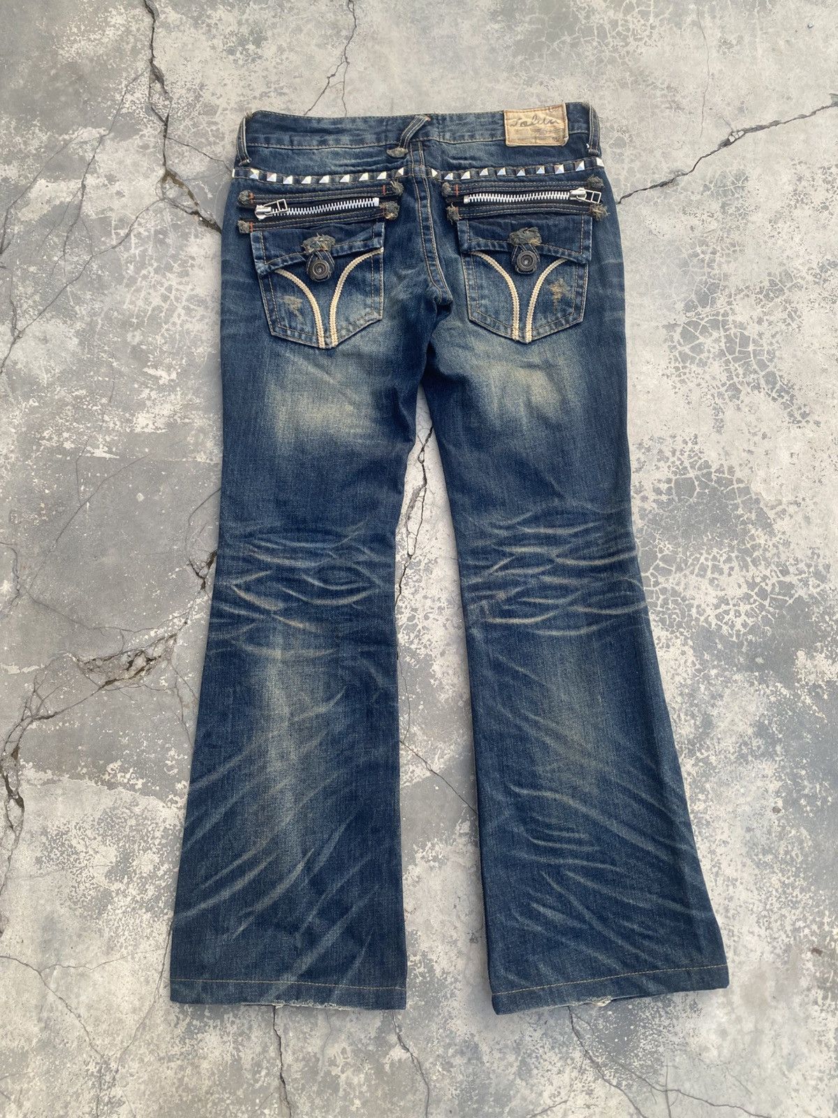 LOLITA Exotic Studded Flare