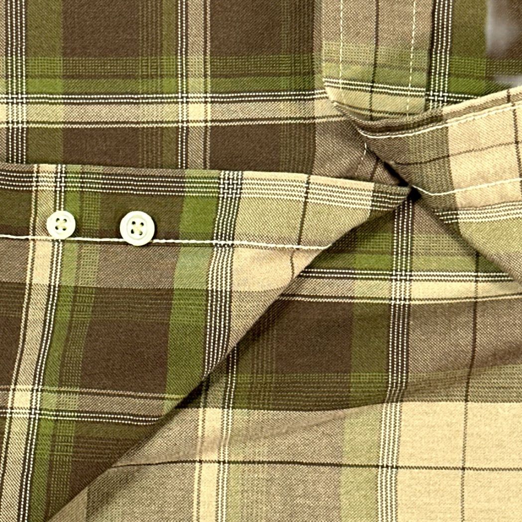 Vintage VINTAGE Towncraft Shirt Adult LARGE Brown Green Plaid Military Camo 90s Long Sleeve Button-Up with Pocket Mens Size US L / EU 52-54 / 3 - 7 Thumbnail