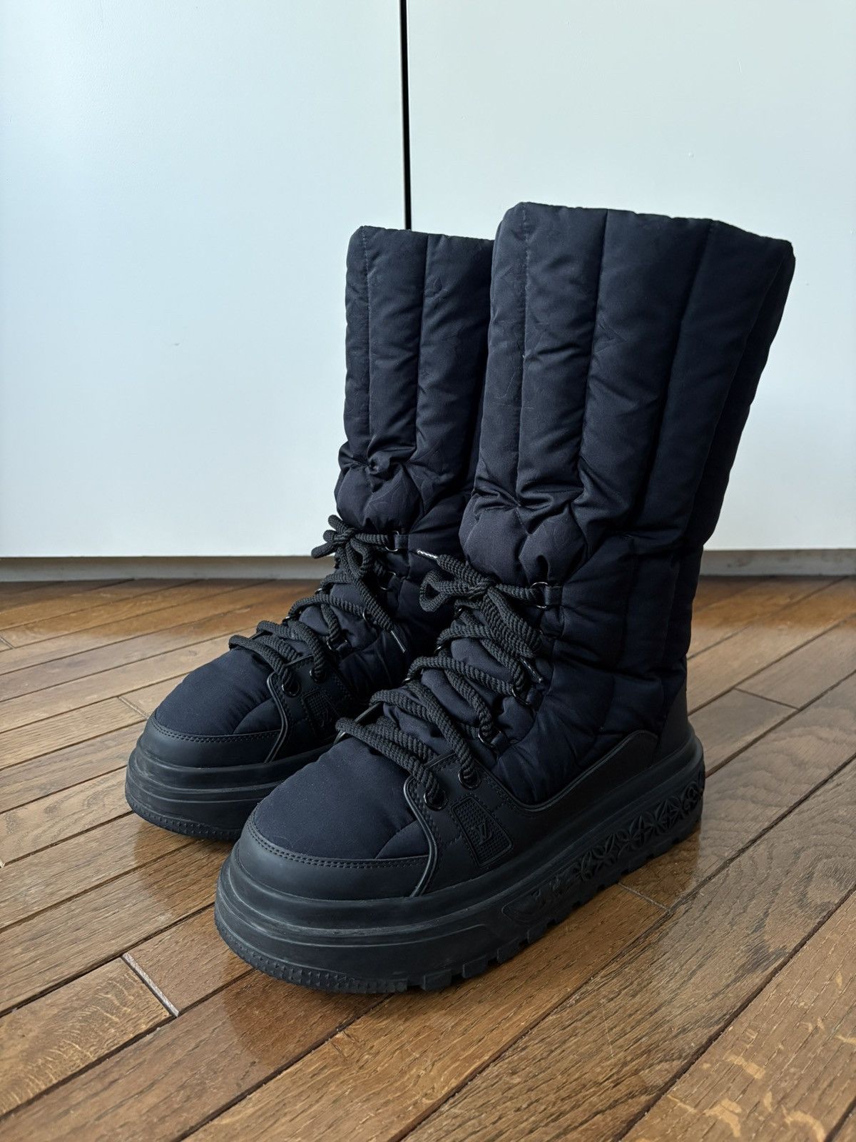 Louis Vuitton Louis Vuitton Puffer Boots Size US 7 / EU 40 - 5 Thumbnail