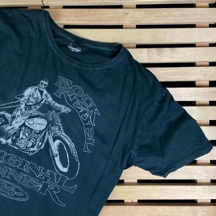 Band Tees × Vintage Mens Vintage T Shirt Rock Rebel Original Sinner 86 Size XXL Size US XXL / EU 58 / 5 - 2 Thumbnail