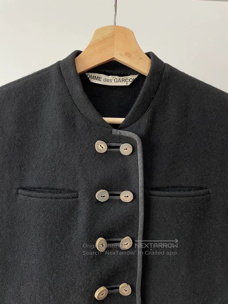 Comme des Garcons Comme Des Garcons size F Double-breasted wooden button ves Size XS / US 0-2 / IT 36-38 - 3 Thumbnail